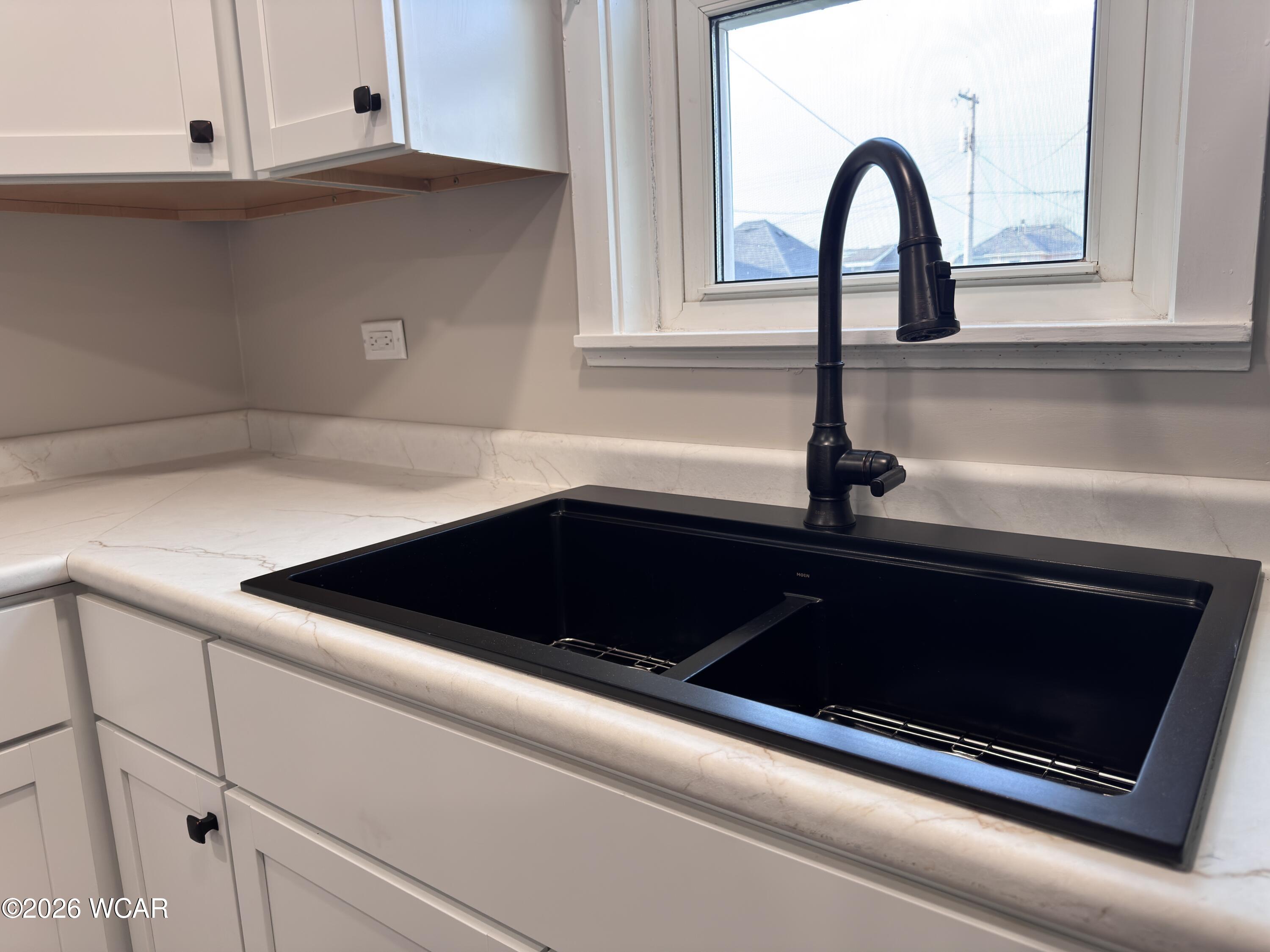 206 Benton Street, Wapakoneta, Ohio