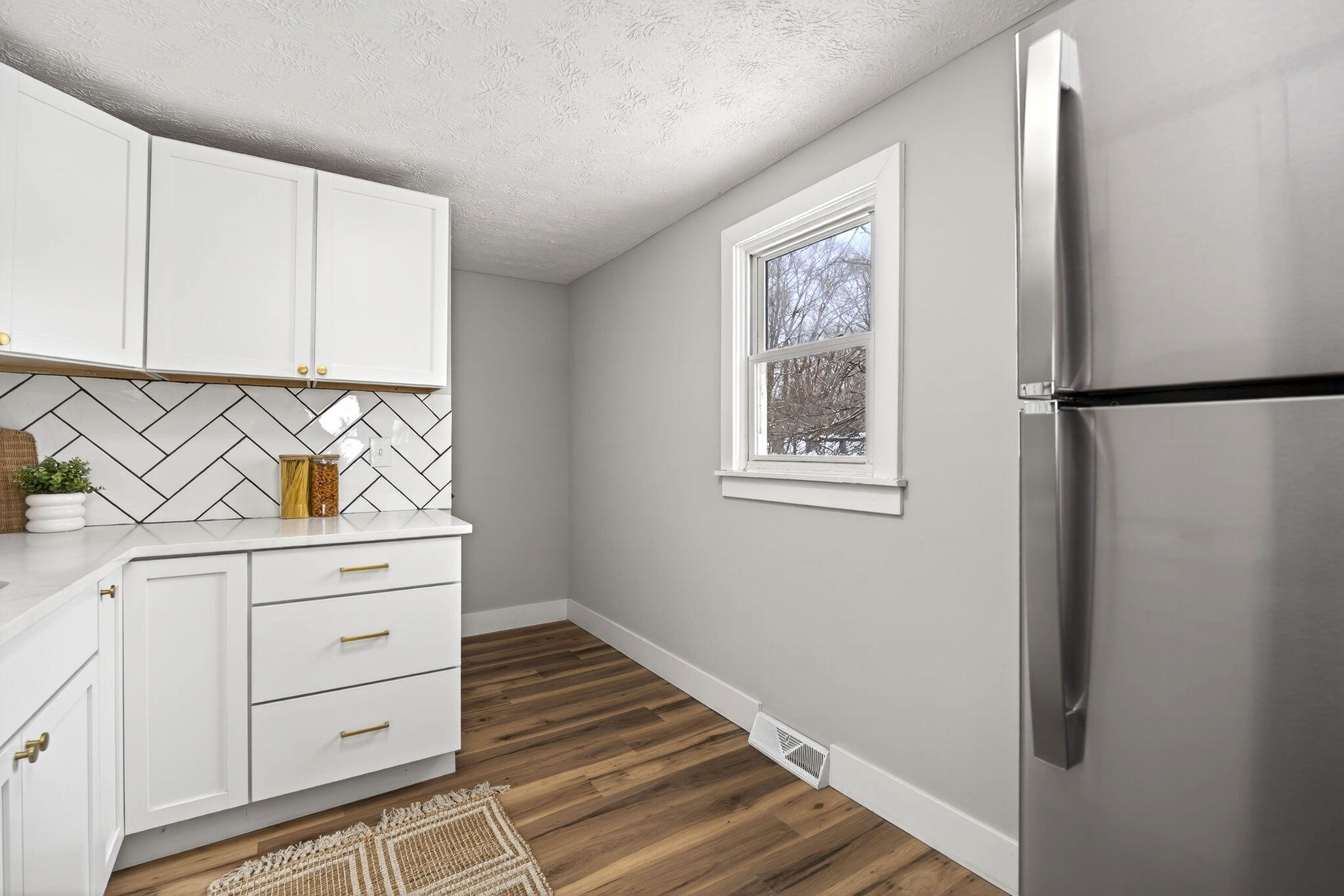 9475 National Road, New Carlisle, Ohio 45344