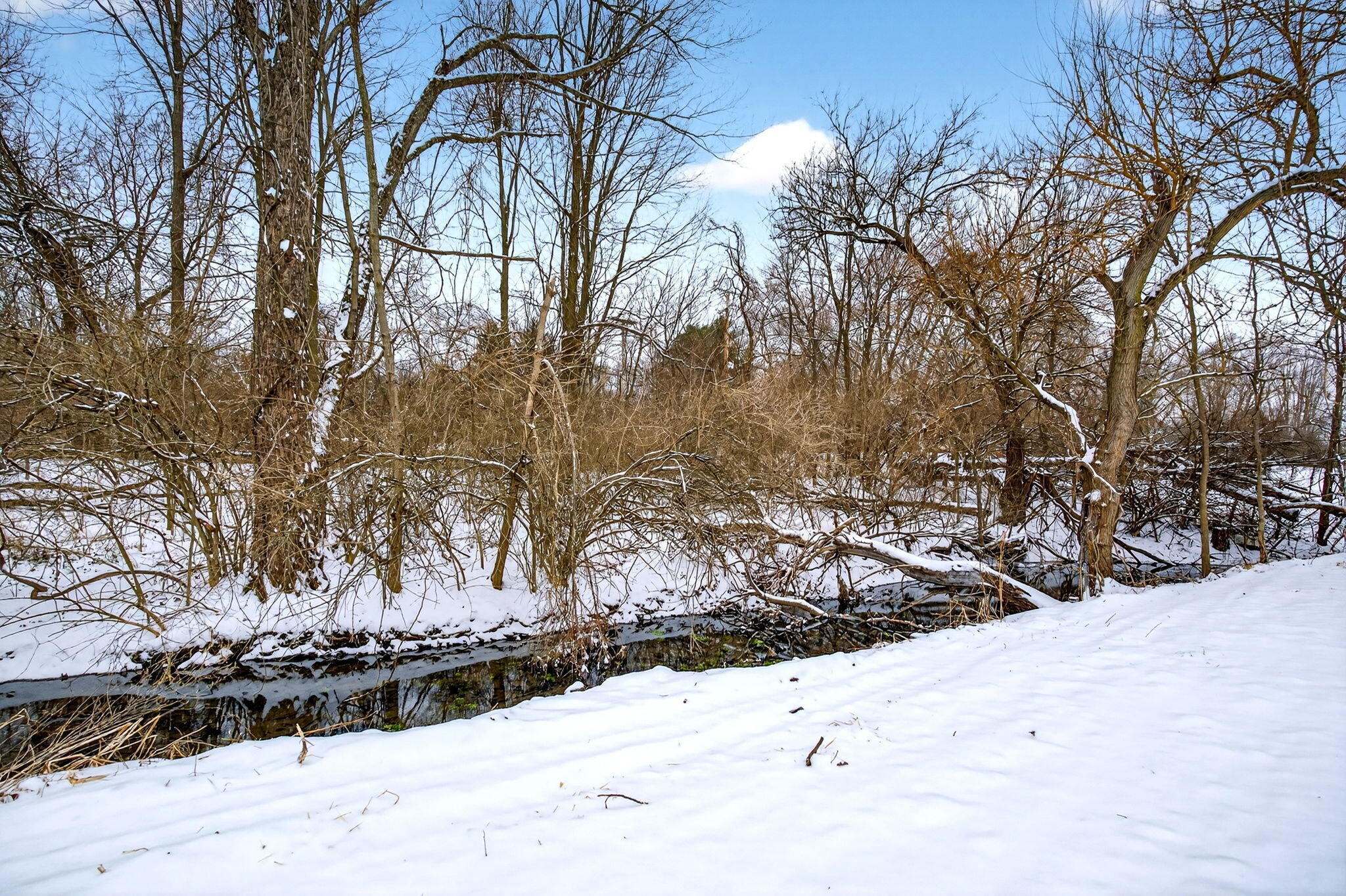 9475 National Road, New Carlisle, Ohio 45344