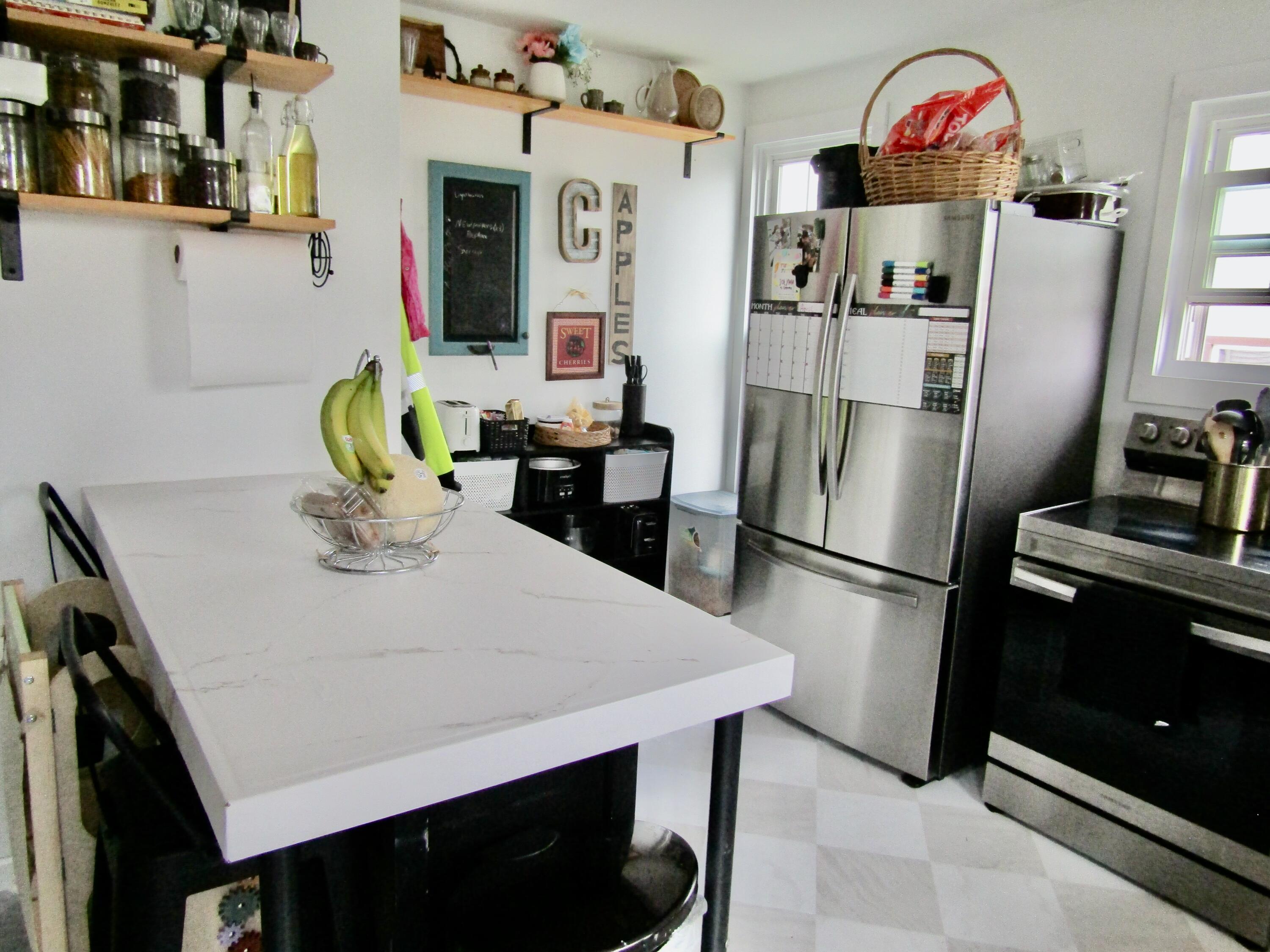 471 Gwynne Street, Urbana, Ohio 43078