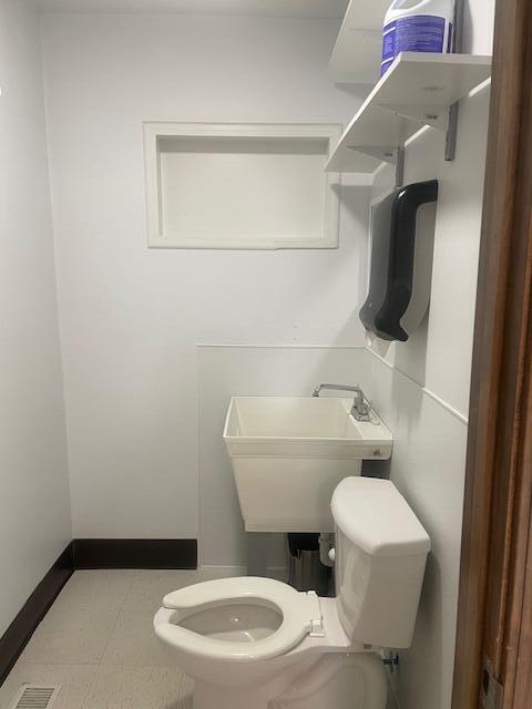 1932 Charledon Avenue, Lima, Ohio 45804