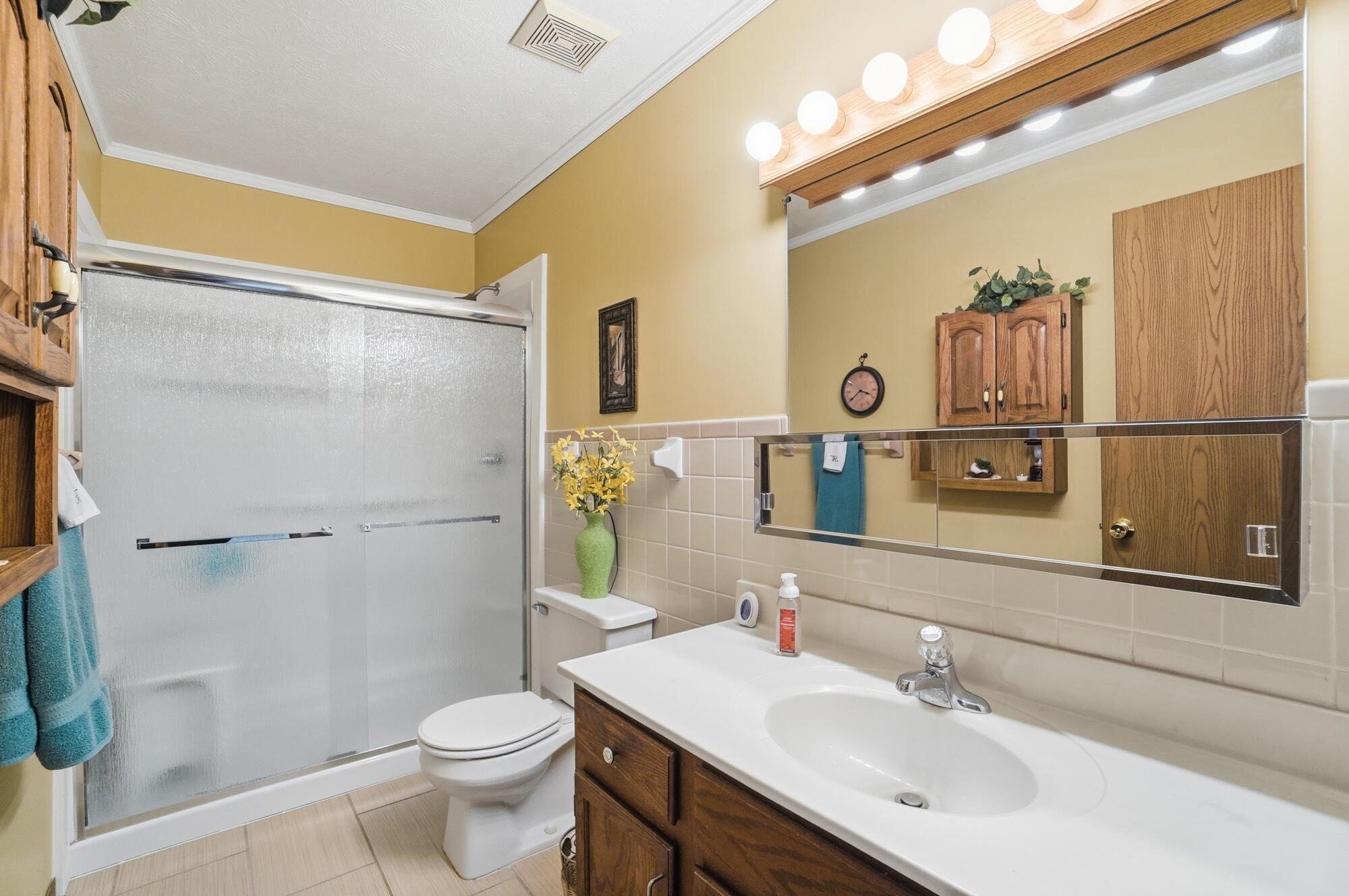 1039 Bradford Drive, Springfield, Ohio 45503