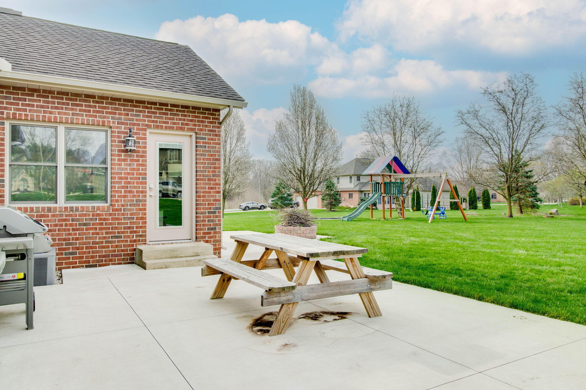 2889 Stoneybrook Drive, Lima, Ohio 45805