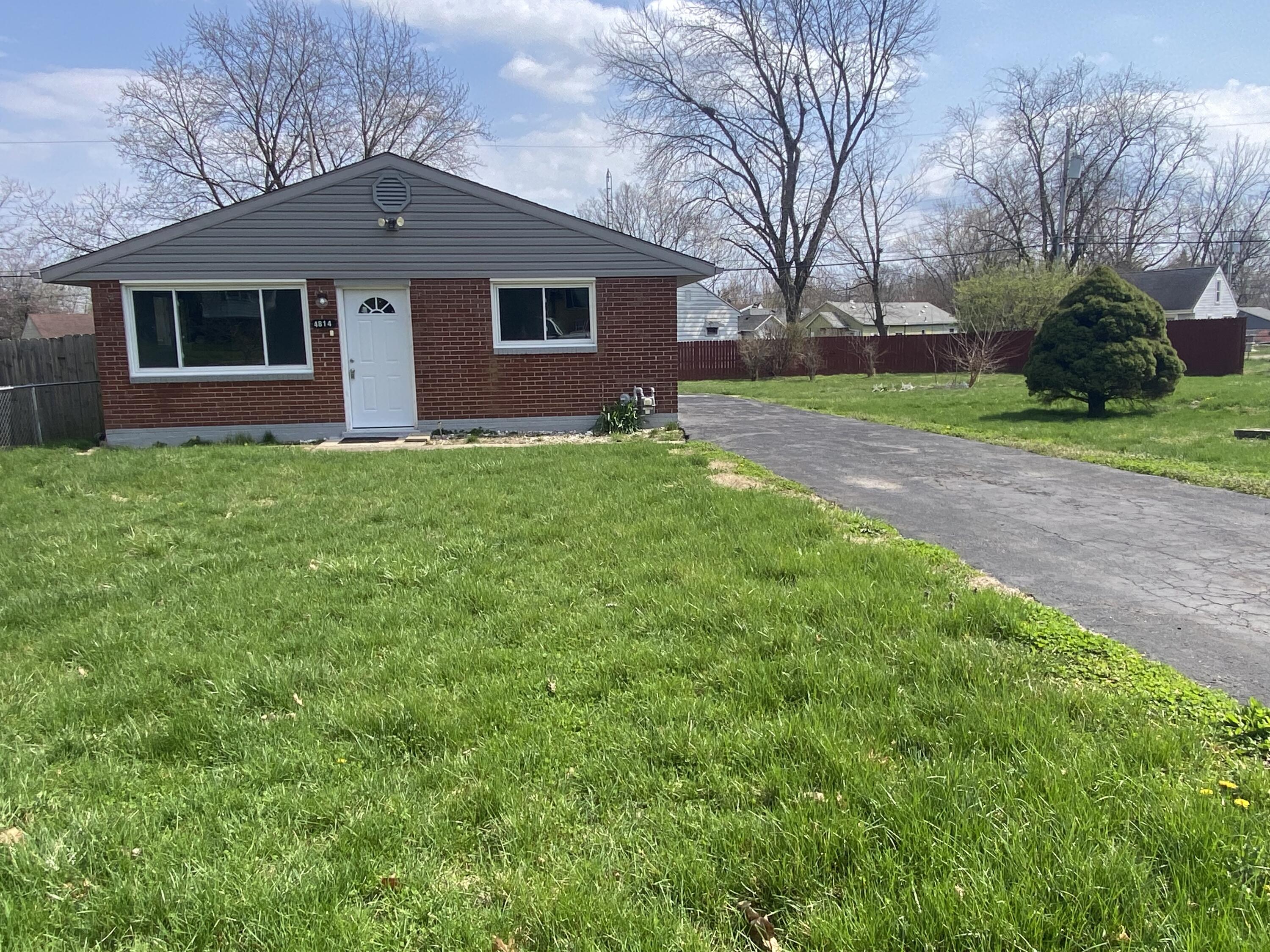 4814 Woodland Hills Boulevard, Dayton, Ohio 45414