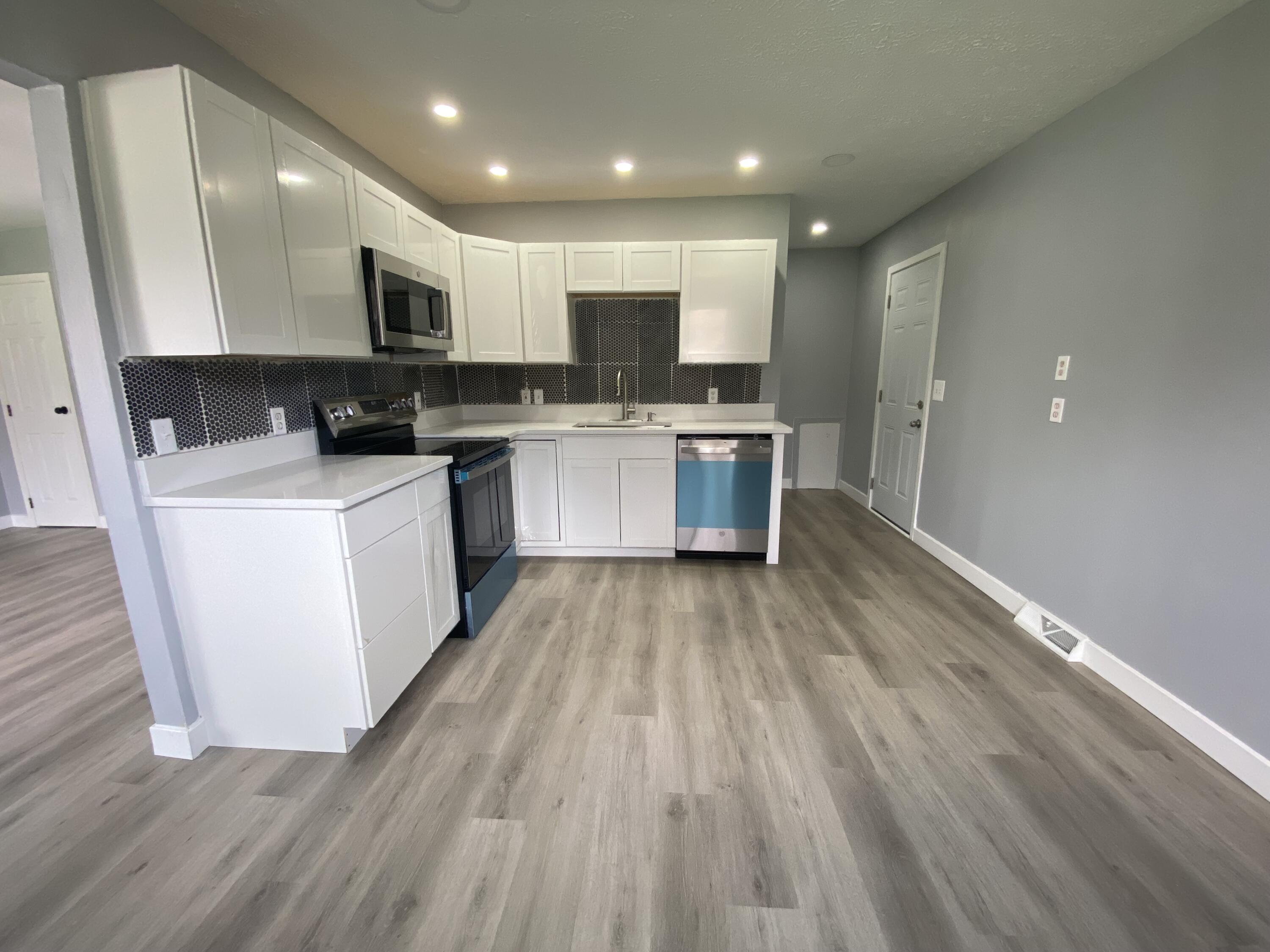 4814 Woodland Hills Boulevard, Dayton, Ohio 45414