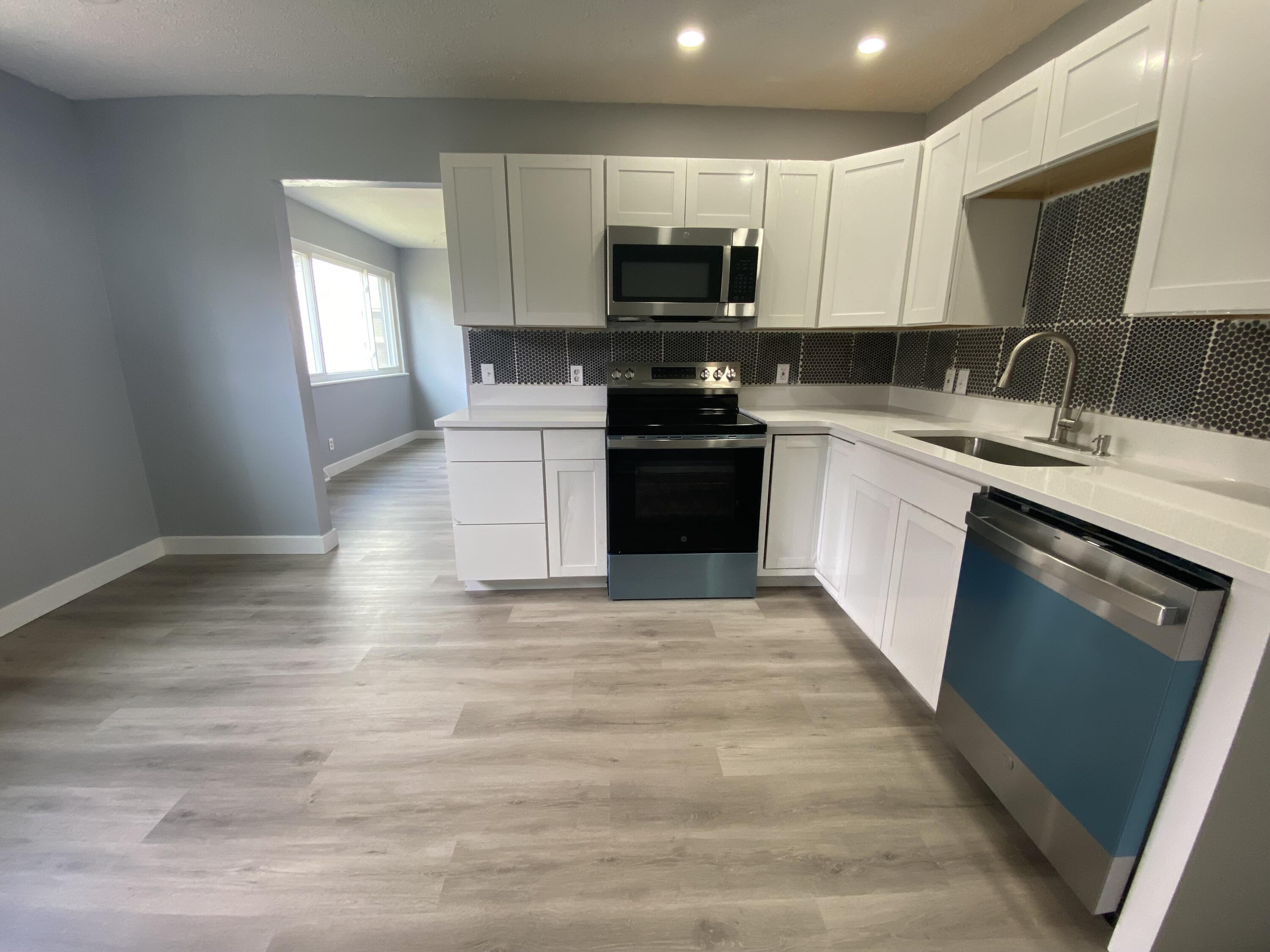 4814 Woodland Hills Boulevard, Dayton, Ohio 45414