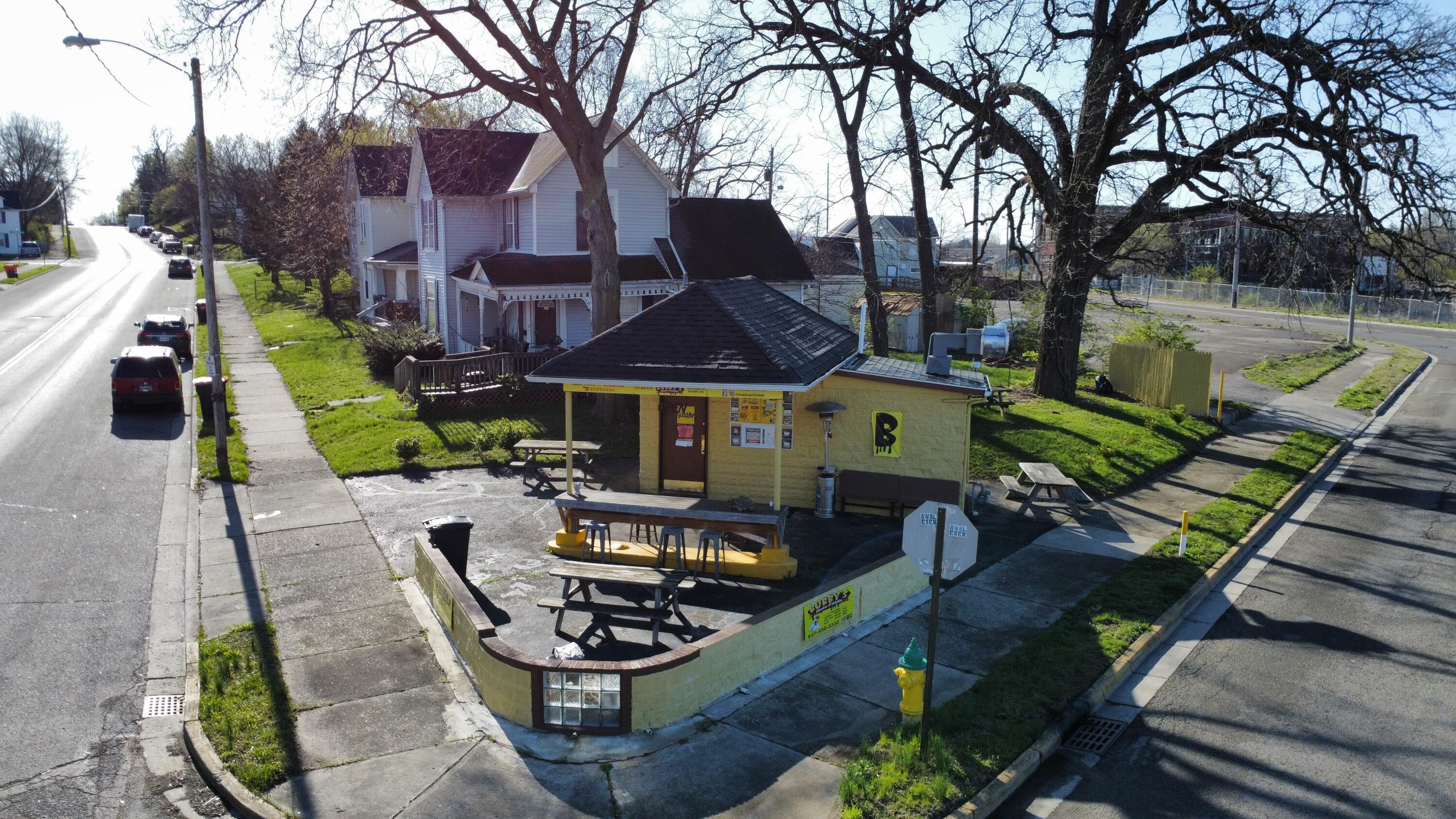 1305 Lexington Avenue, Springfield, Ohio 45505