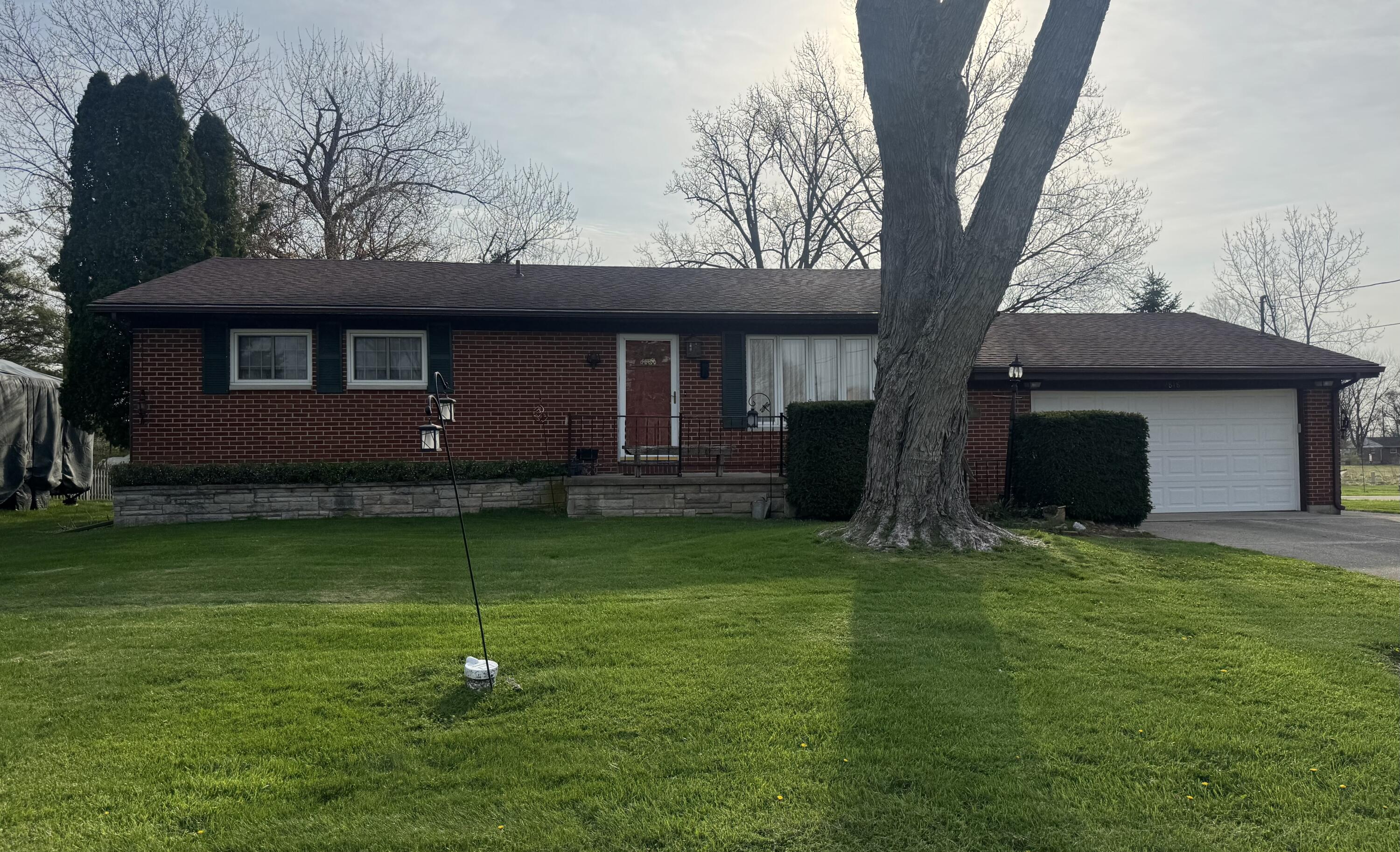 2818 Anita Drive, Springfield, Ohio 45504