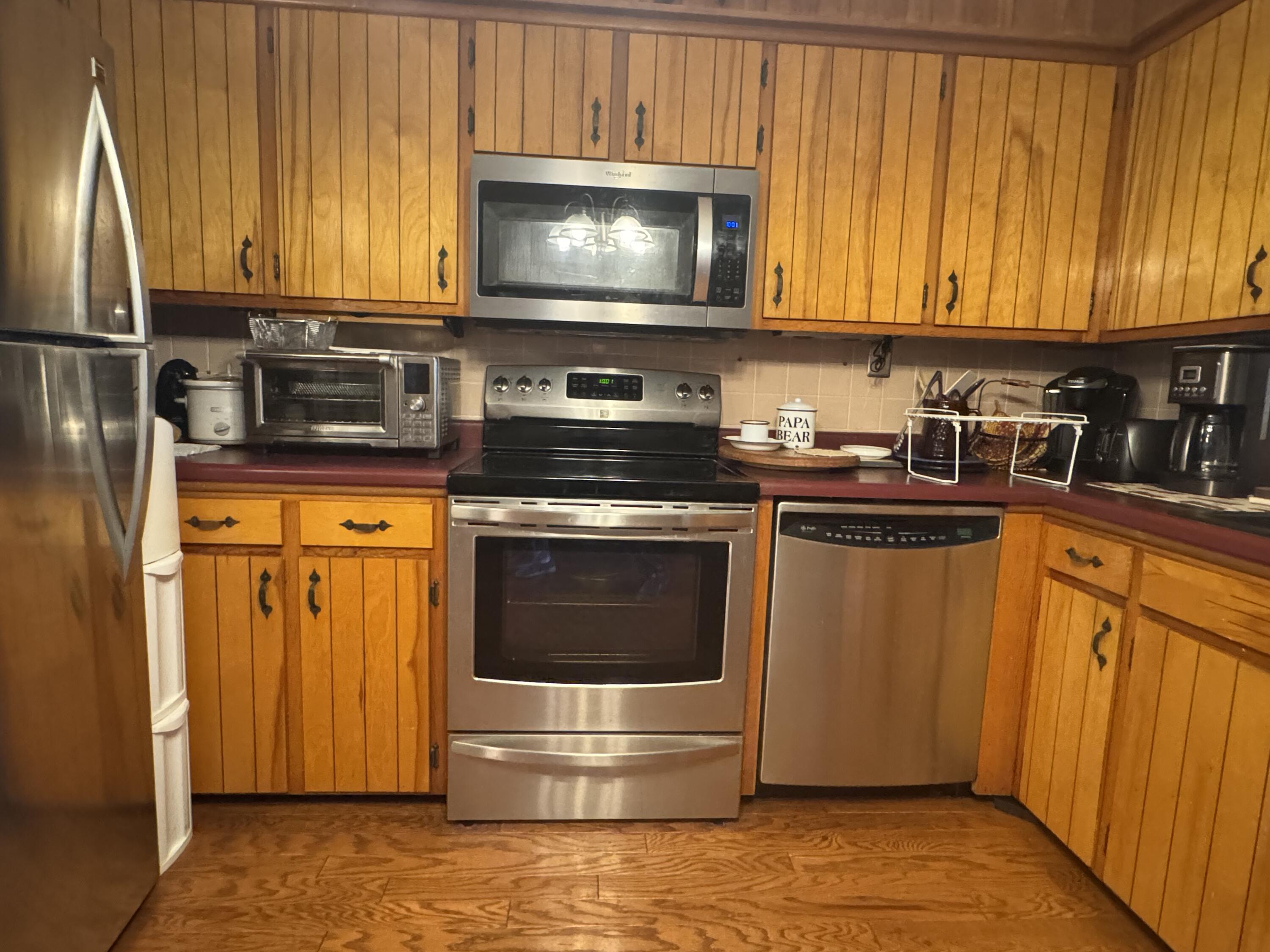 2818 Anita Drive, Springfield, Ohio 45504