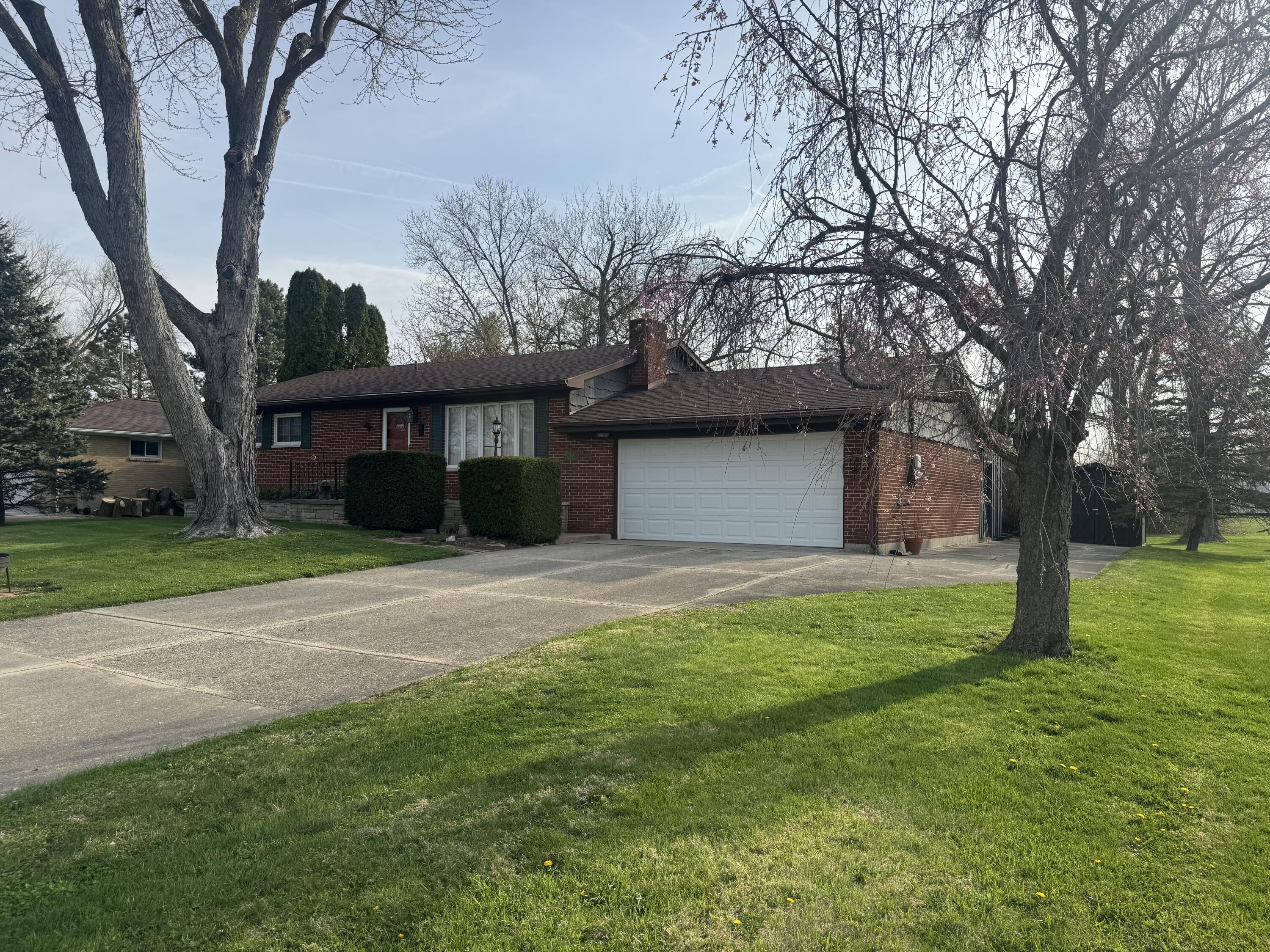 2818 Anita Drive, Springfield, Ohio 45504