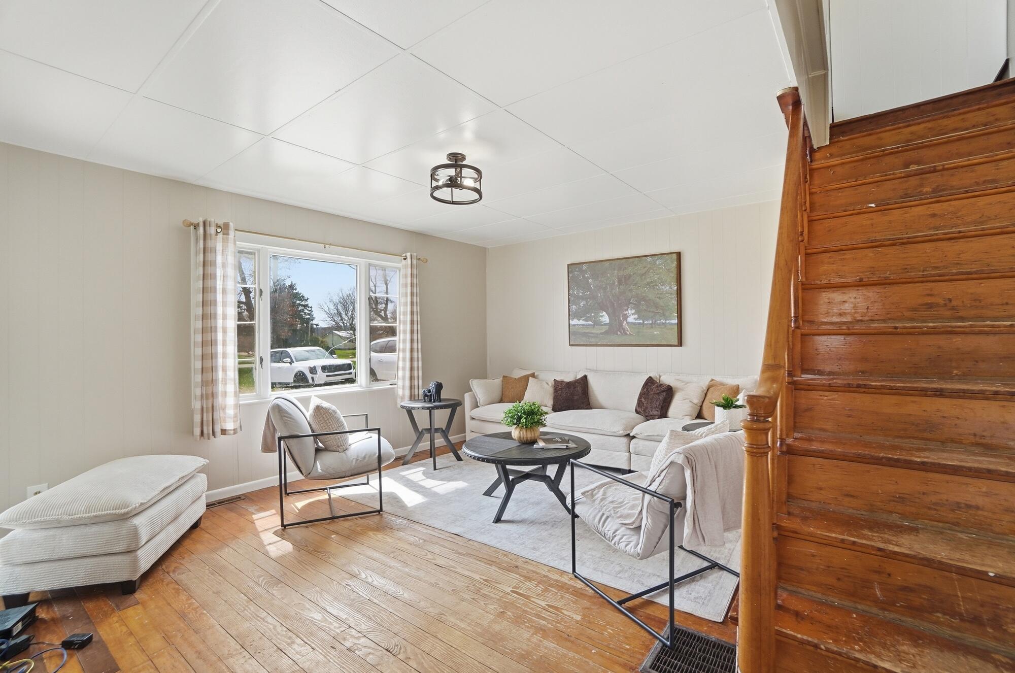 3016 Old Springfield Road, Springfield, Ohio 45502