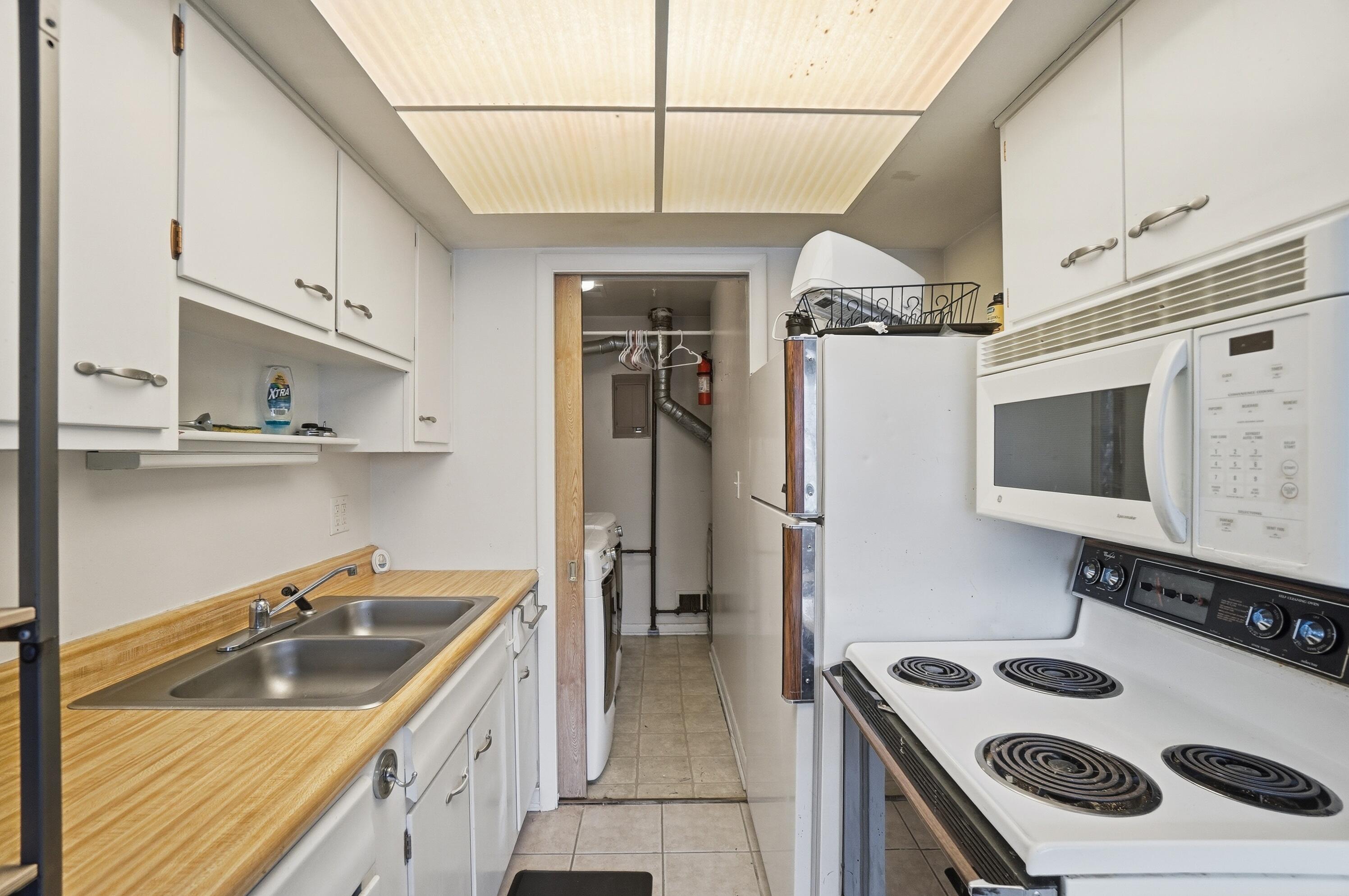 1554 Willamet Road, Dayton, Ohio 45429