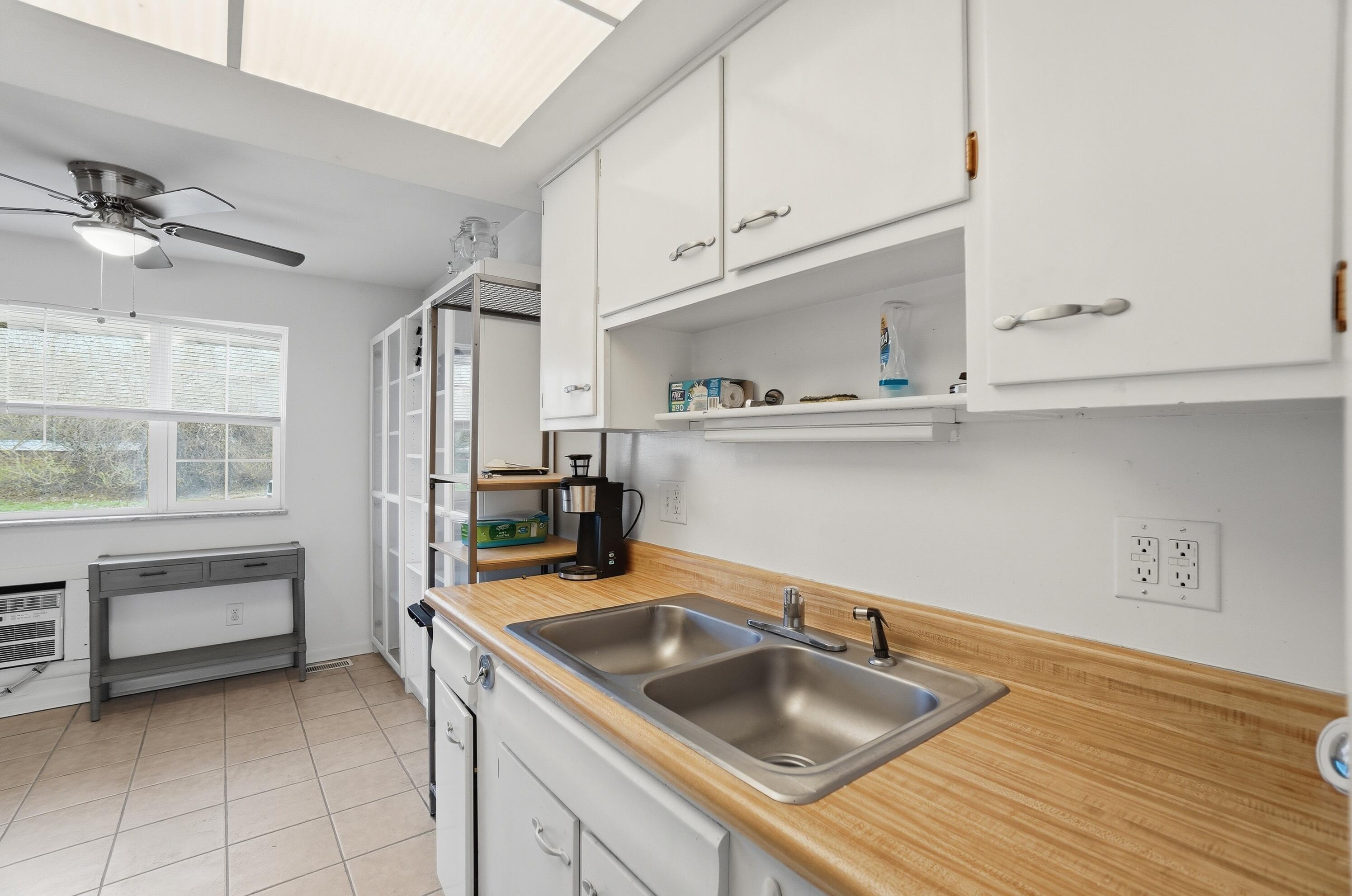 1554 Willamet Road, Dayton, Ohio 45429