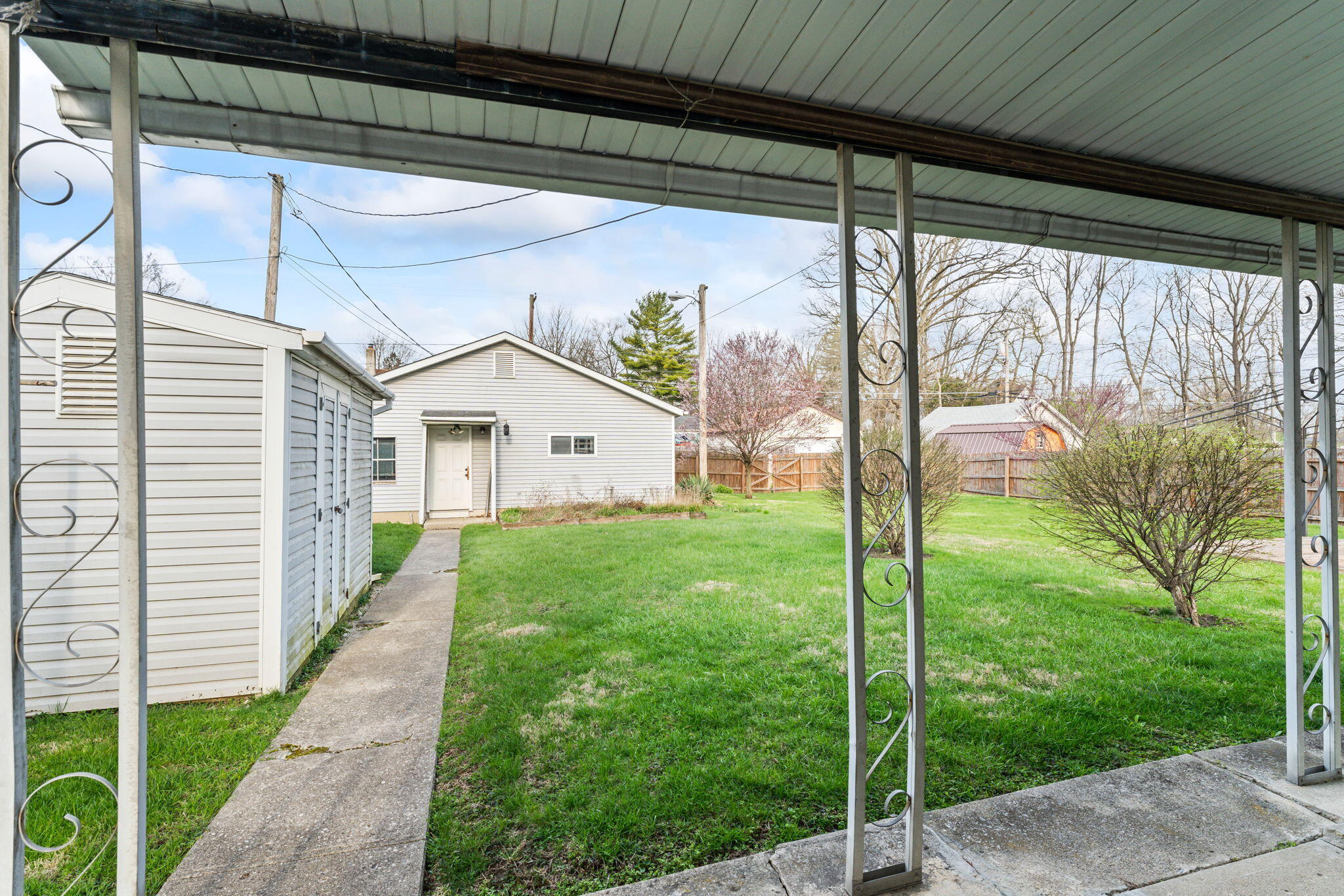 329 Western Avenue, Springfield, Ohio 45506