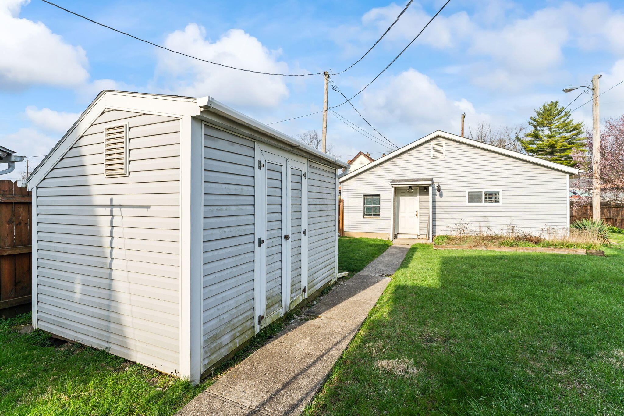 329 Western Avenue, Springfield, Ohio 45506