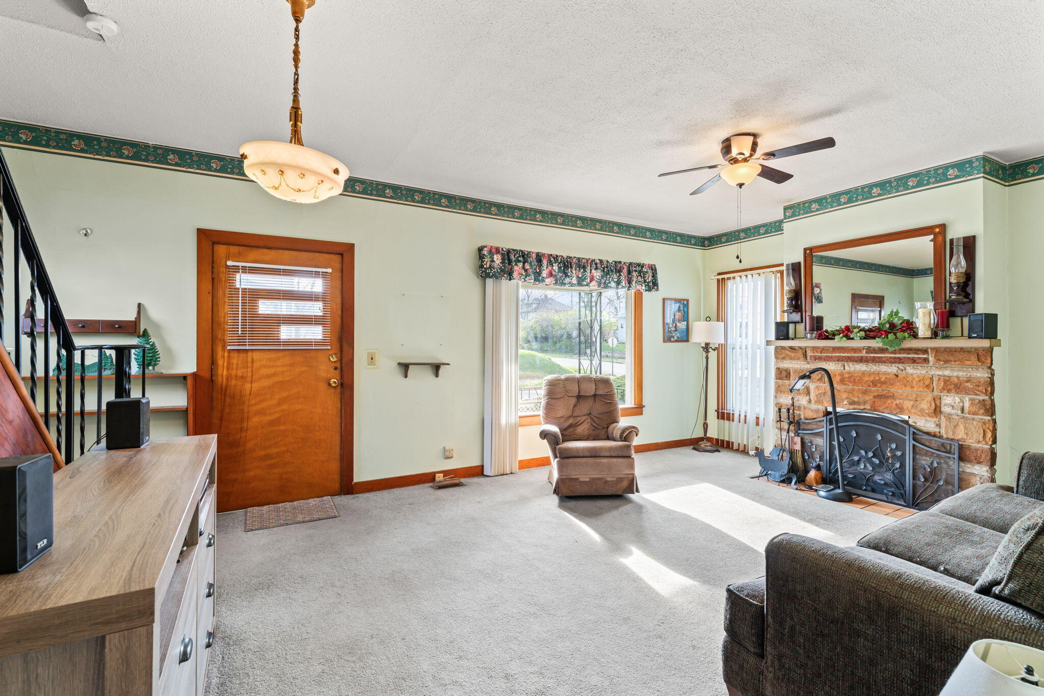 329 Western Avenue, Springfield, Ohio 45506