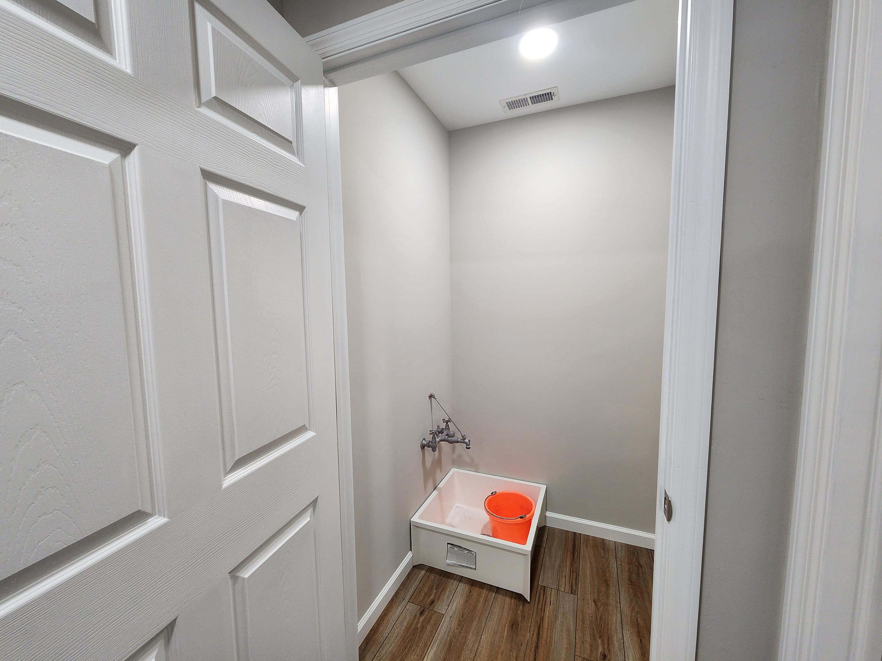 7465 State Route 366, Huntsville, Ohio 43324