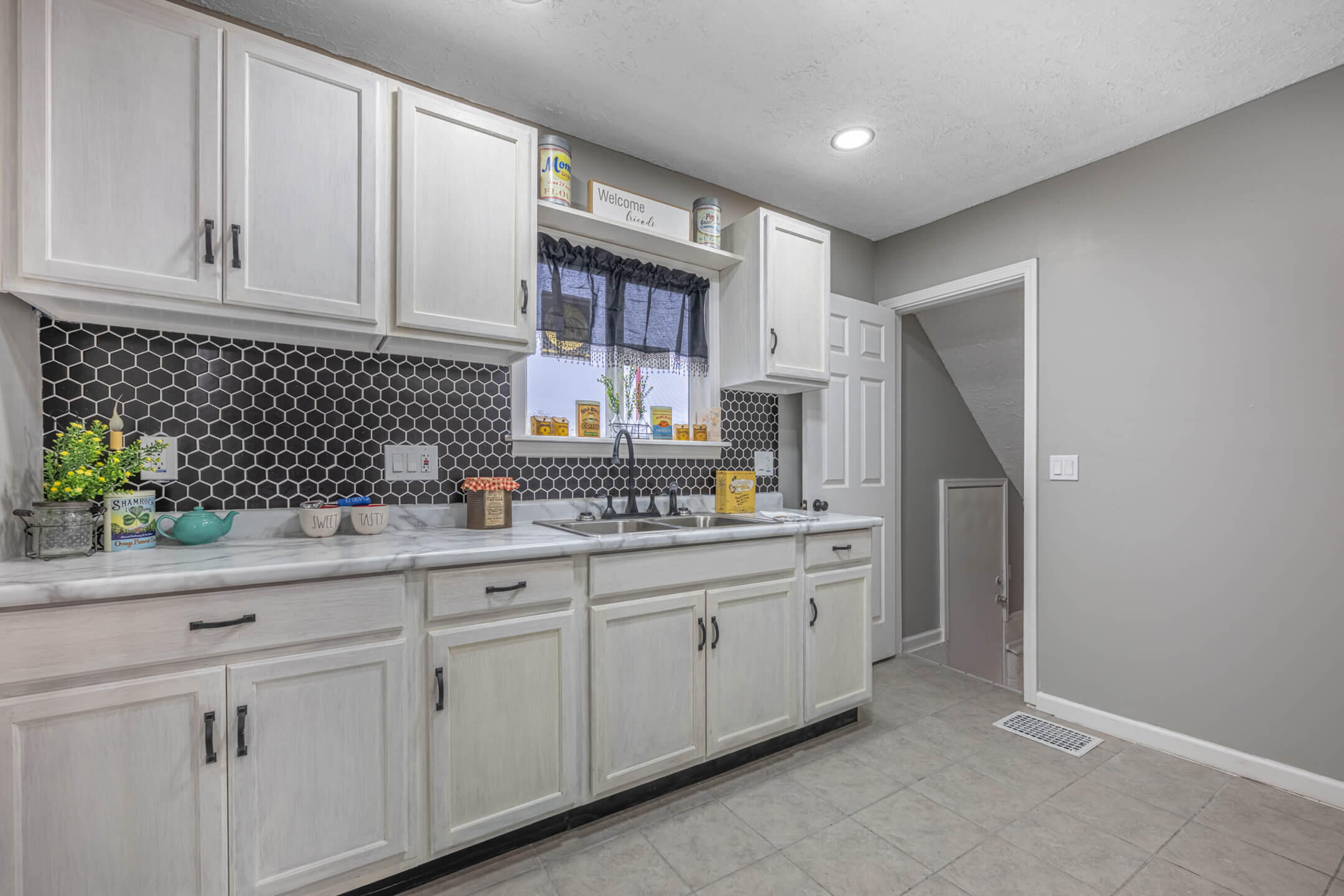 106 Cottage Place, Springfield, Ohio 45503