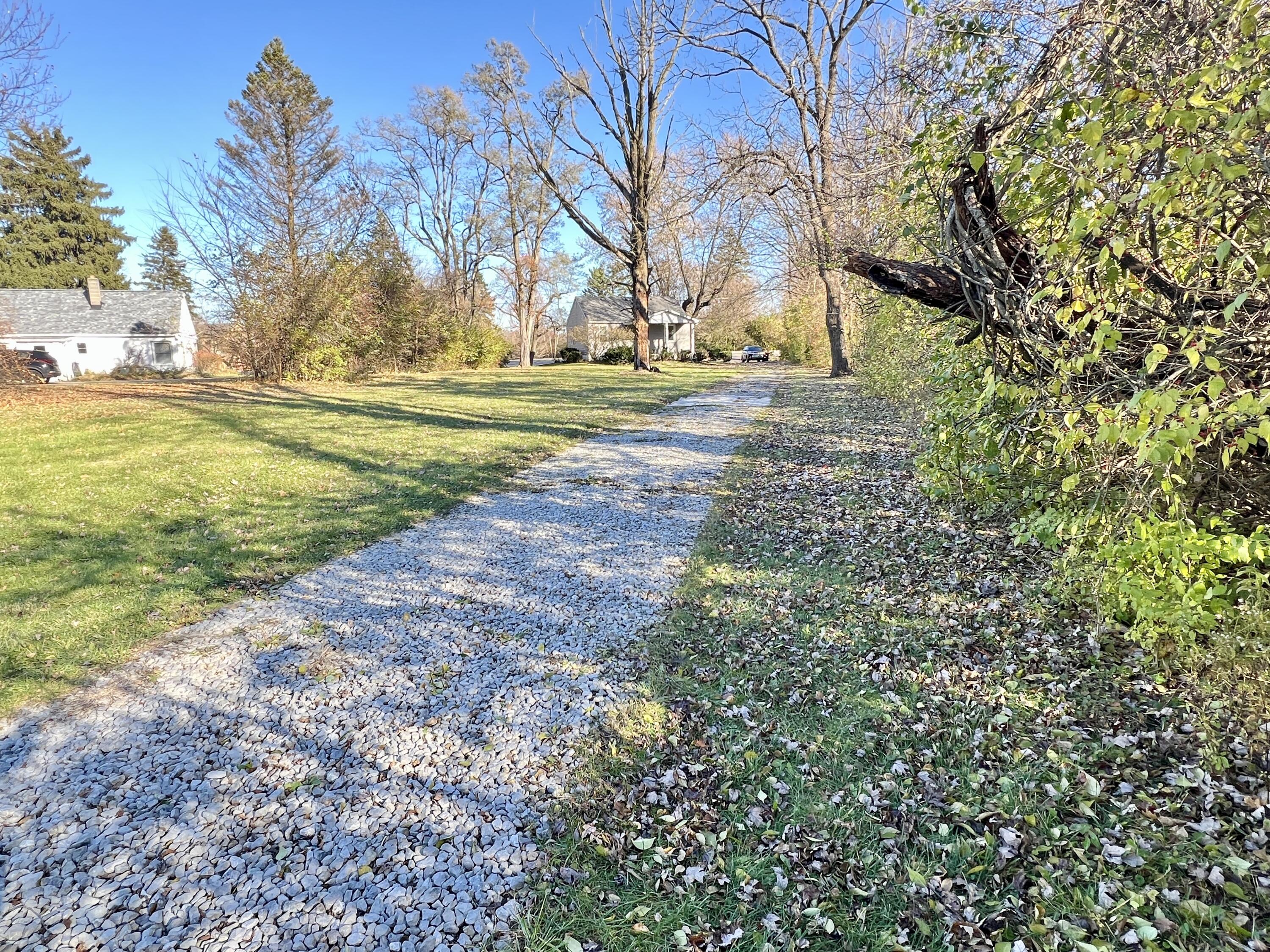 3145 Troy Road, Springfield, Ohio 45504