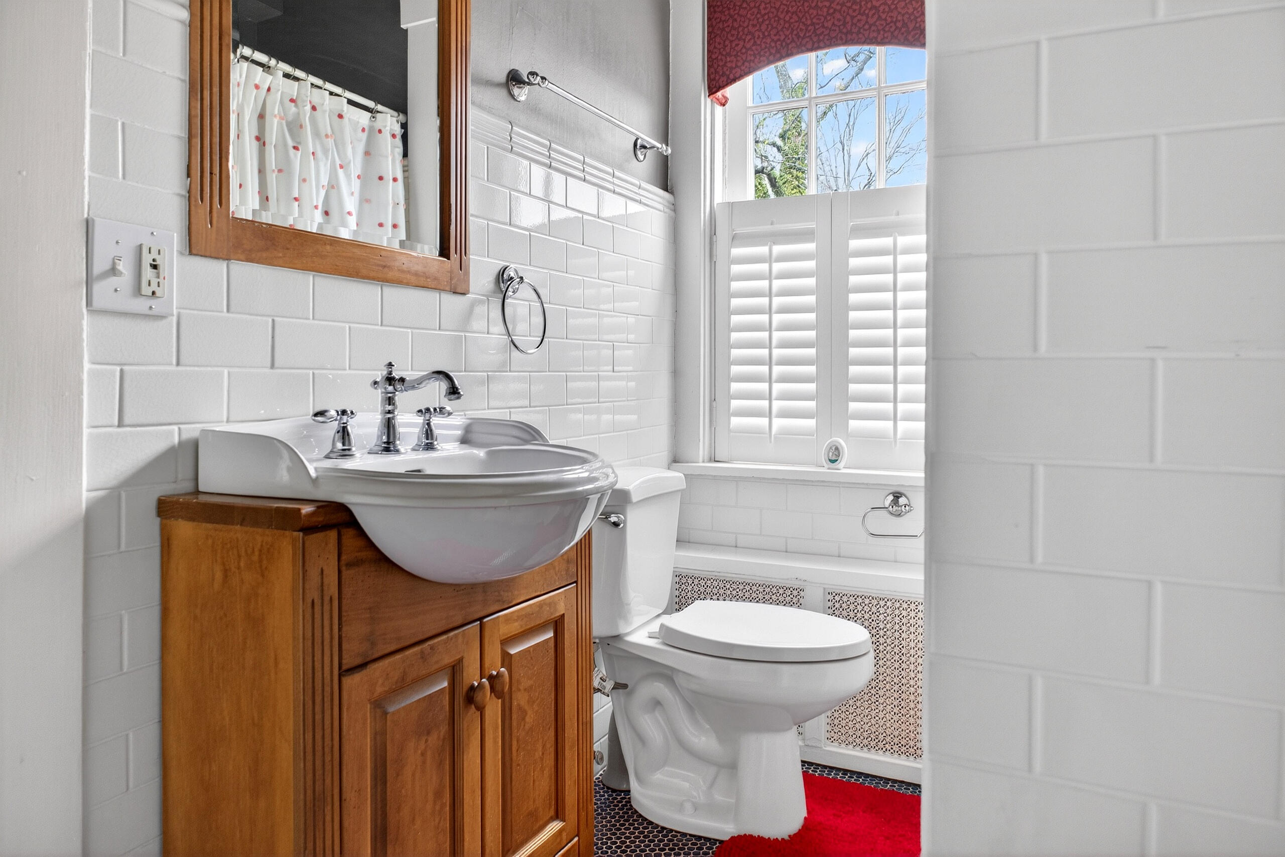 1115 Oakwood Avenue, Oakwood, Ohio 45419