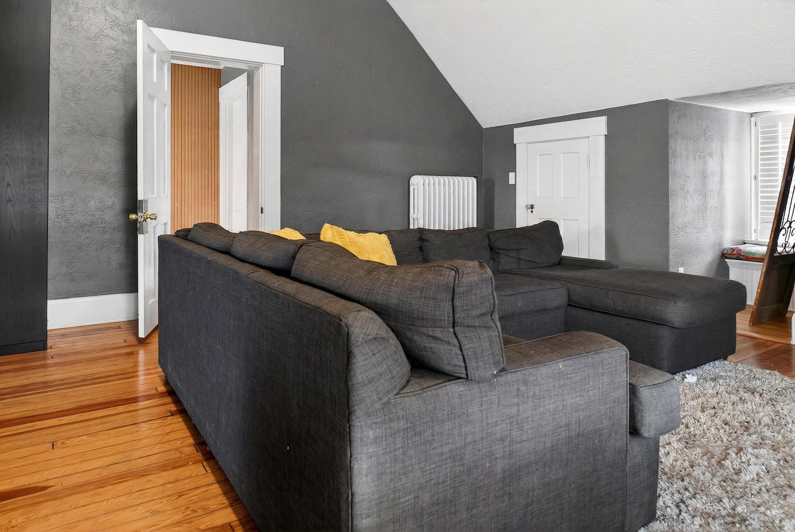 1115 Oakwood Avenue, Oakwood, Ohio 45419