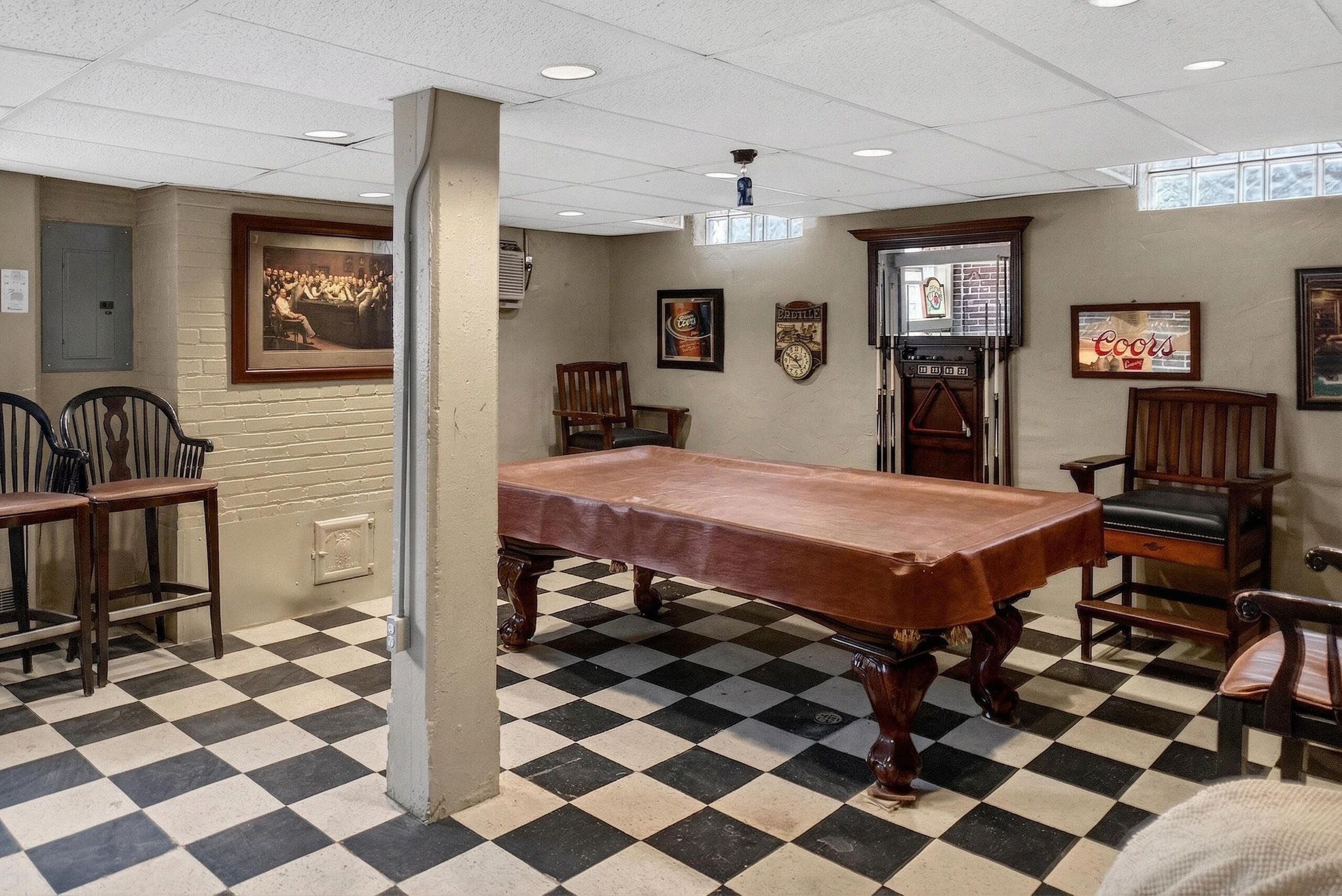 1115 Oakwood Avenue, Oakwood, Ohio 45419