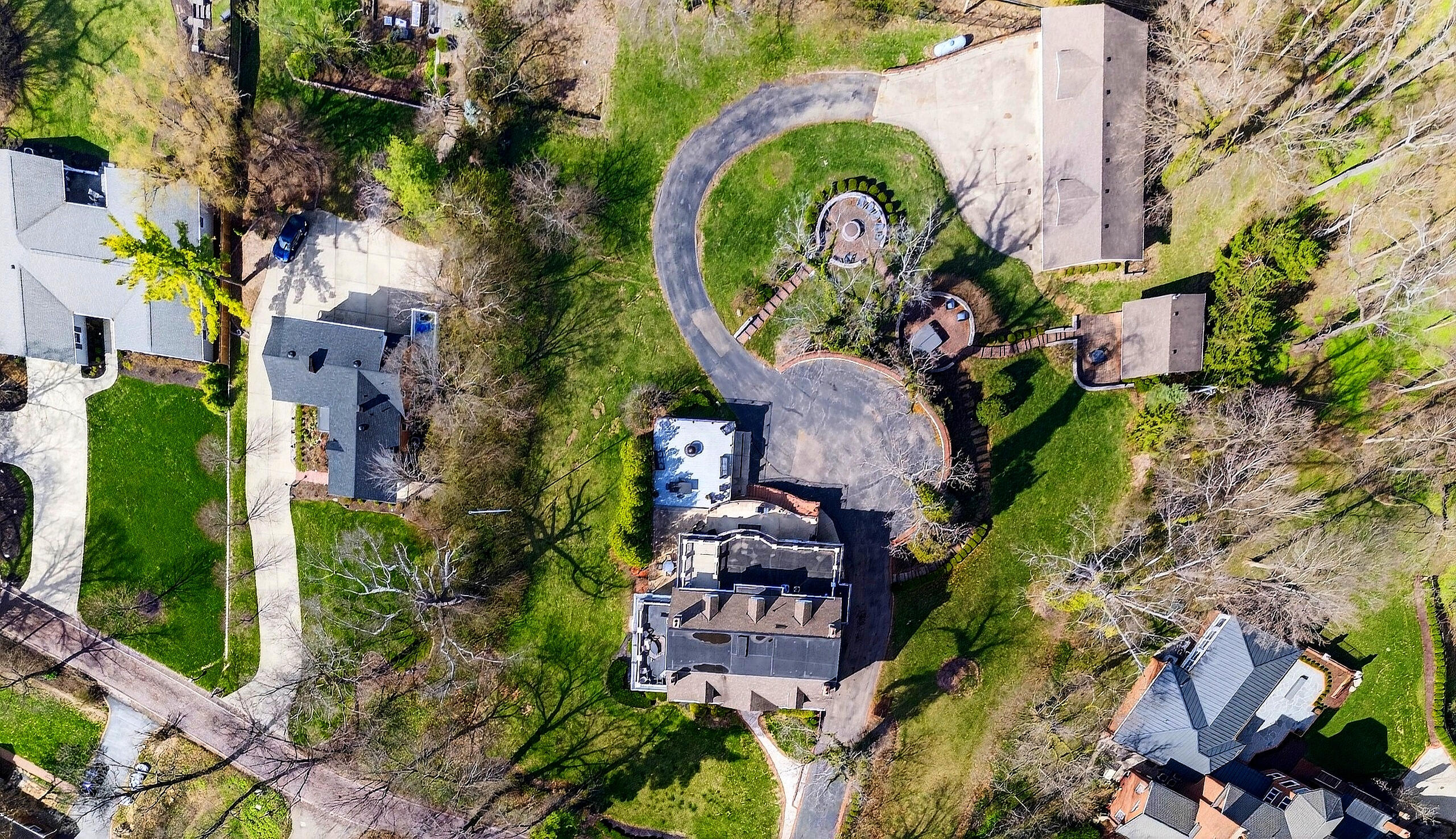 1115 Oakwood Avenue, Oakwood, Ohio 45419