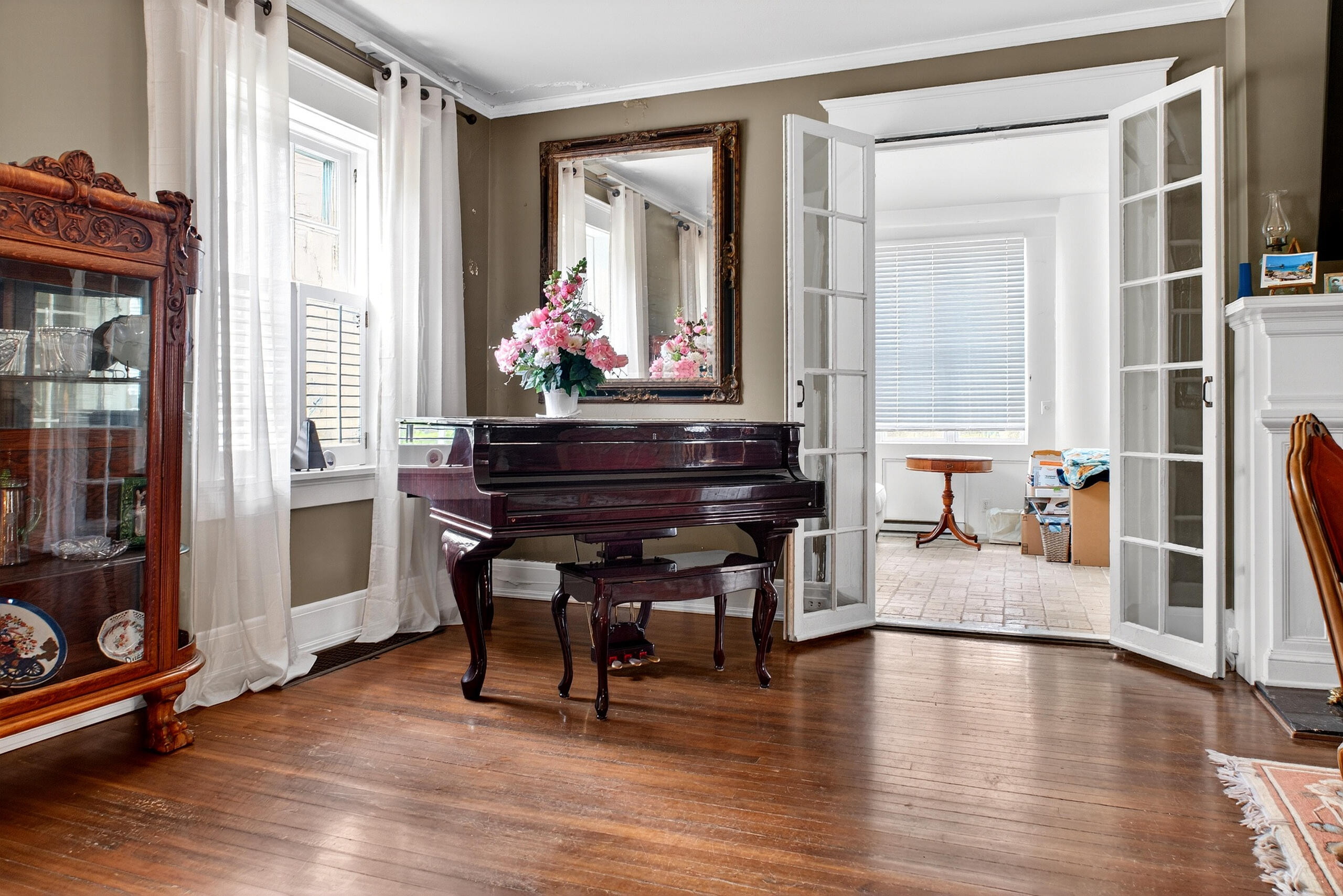 1115 Oakwood Avenue, Oakwood, Ohio 45419