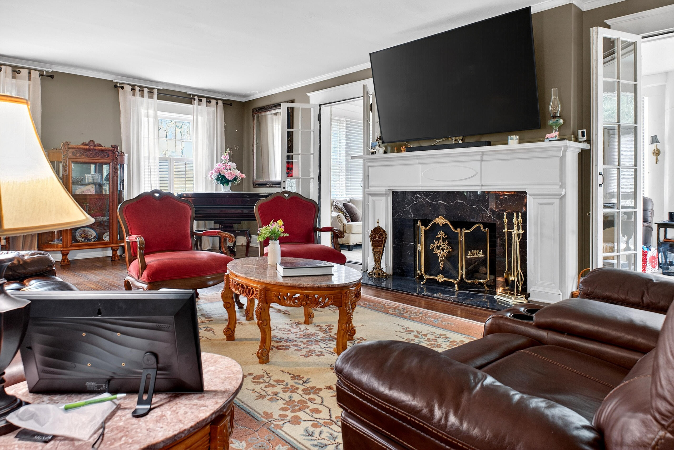 1115 Oakwood Avenue, Oakwood, Ohio 45419