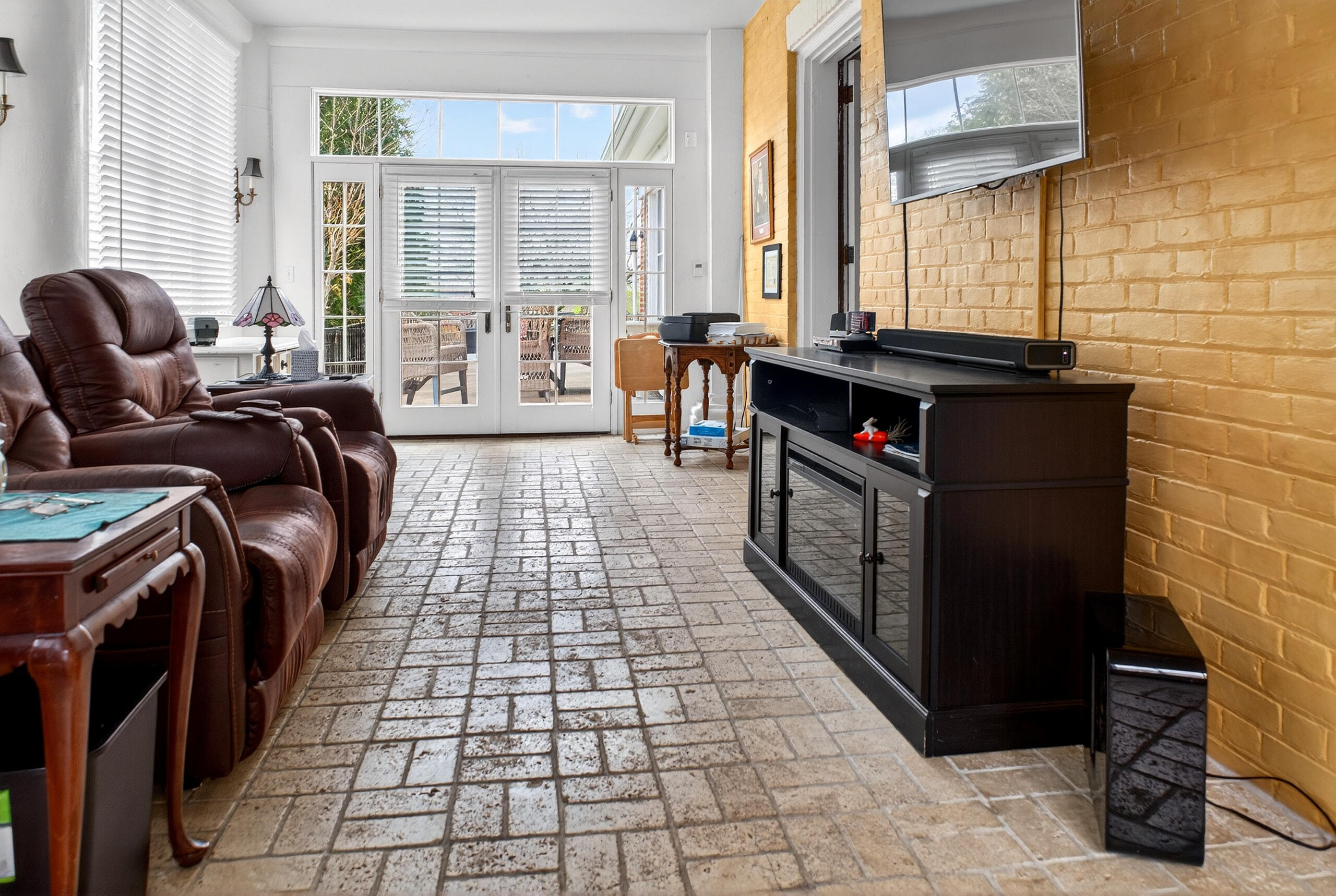 1115 Oakwood Avenue, Oakwood, Ohio 45419