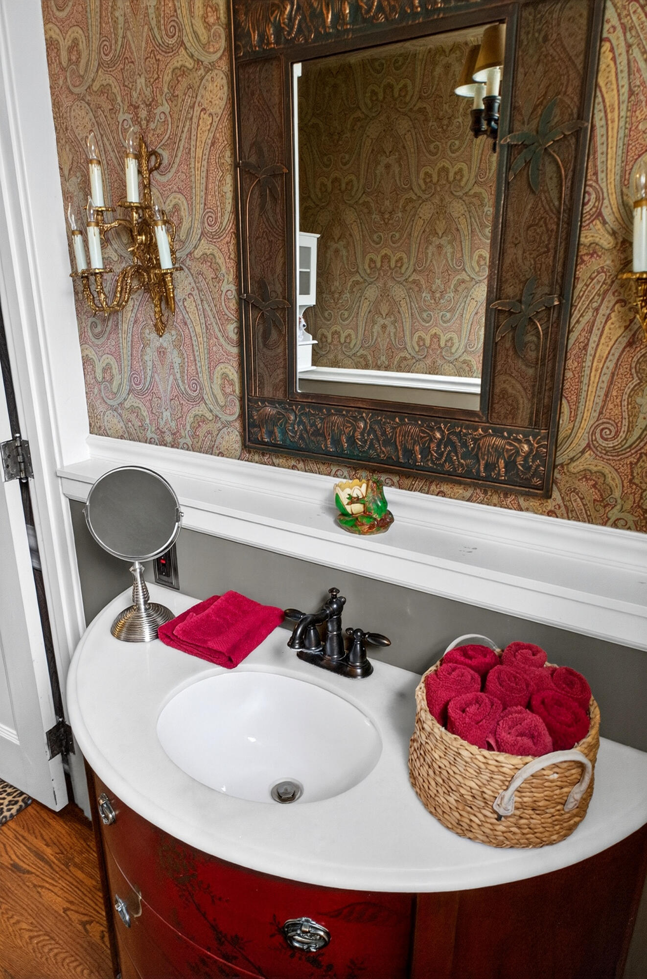 1115 Oakwood Avenue, Oakwood, Ohio 45419