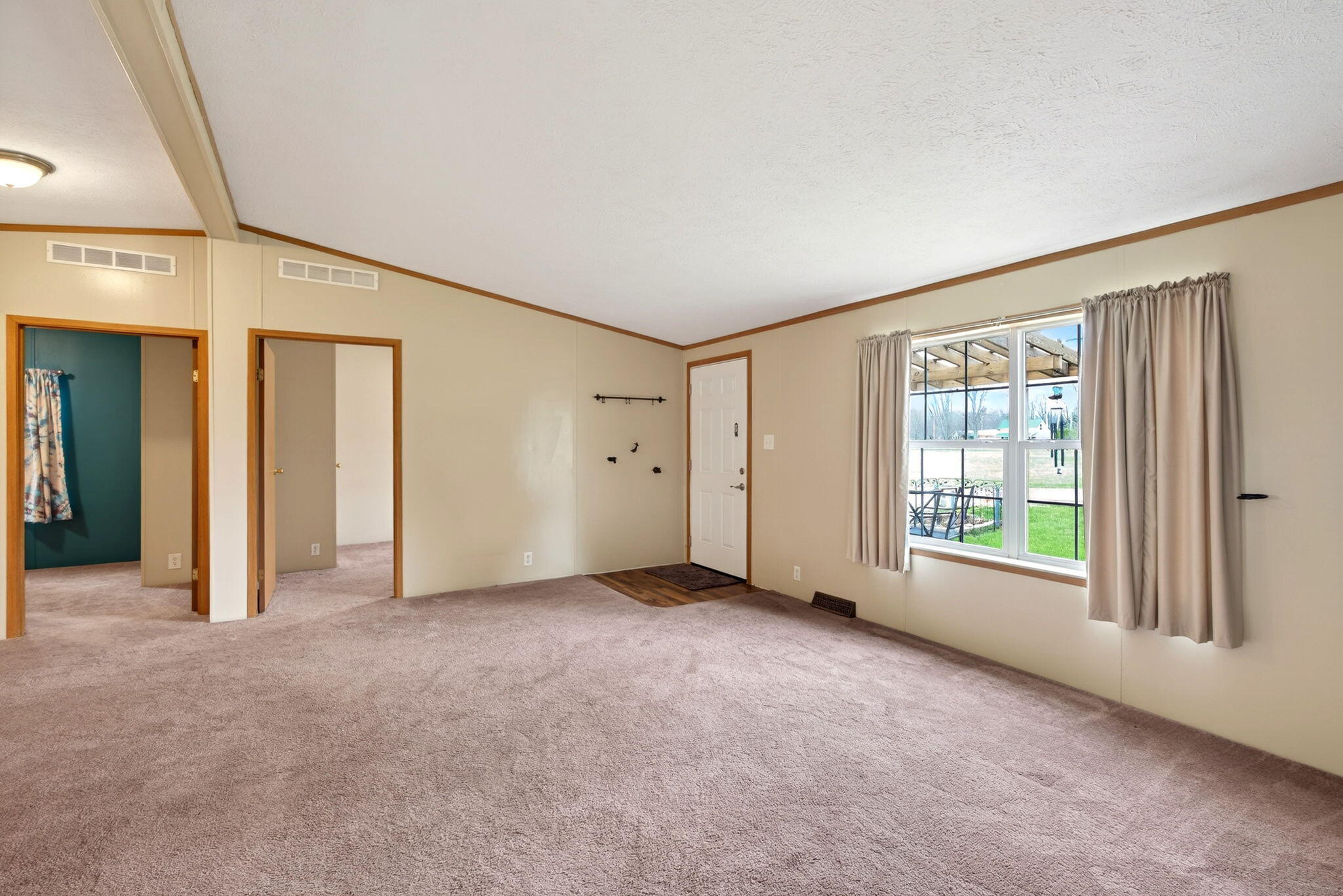 312 Pike Street, Christiansburg, Ohio 45389