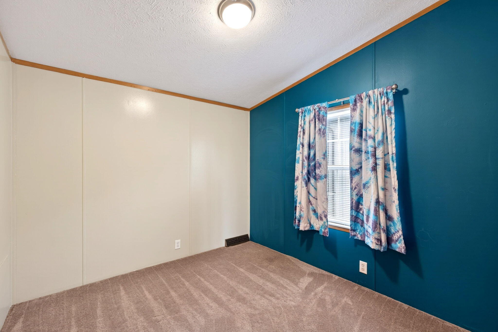 312 Pike Street, Christiansburg, Ohio 45389