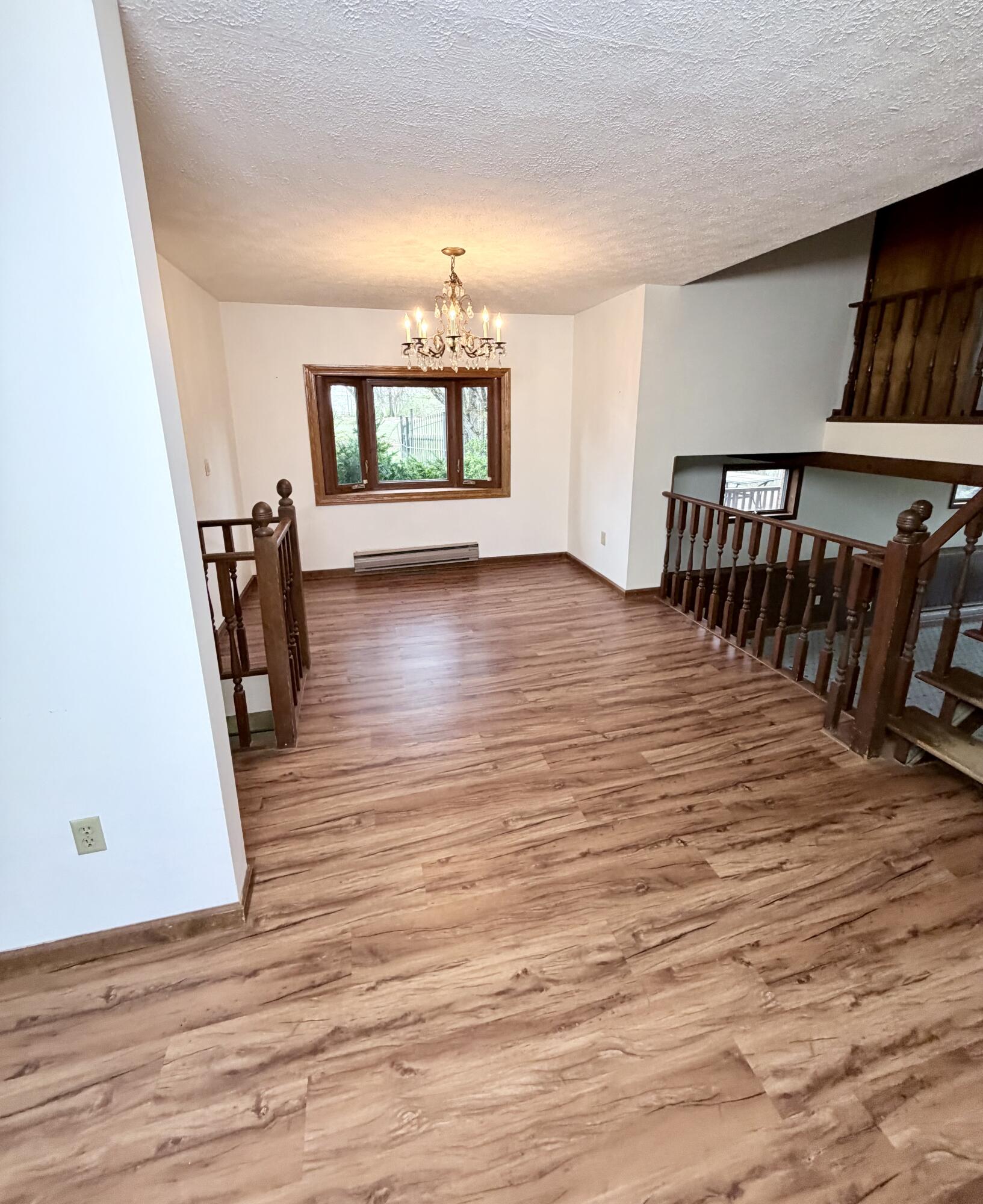 6215 New Carlisle Pike, Springfield, Ohio 45504