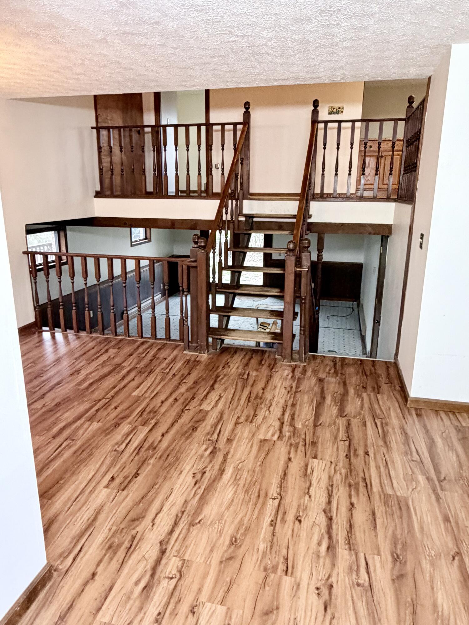 6215 New Carlisle Pike, Springfield, Ohio 45504