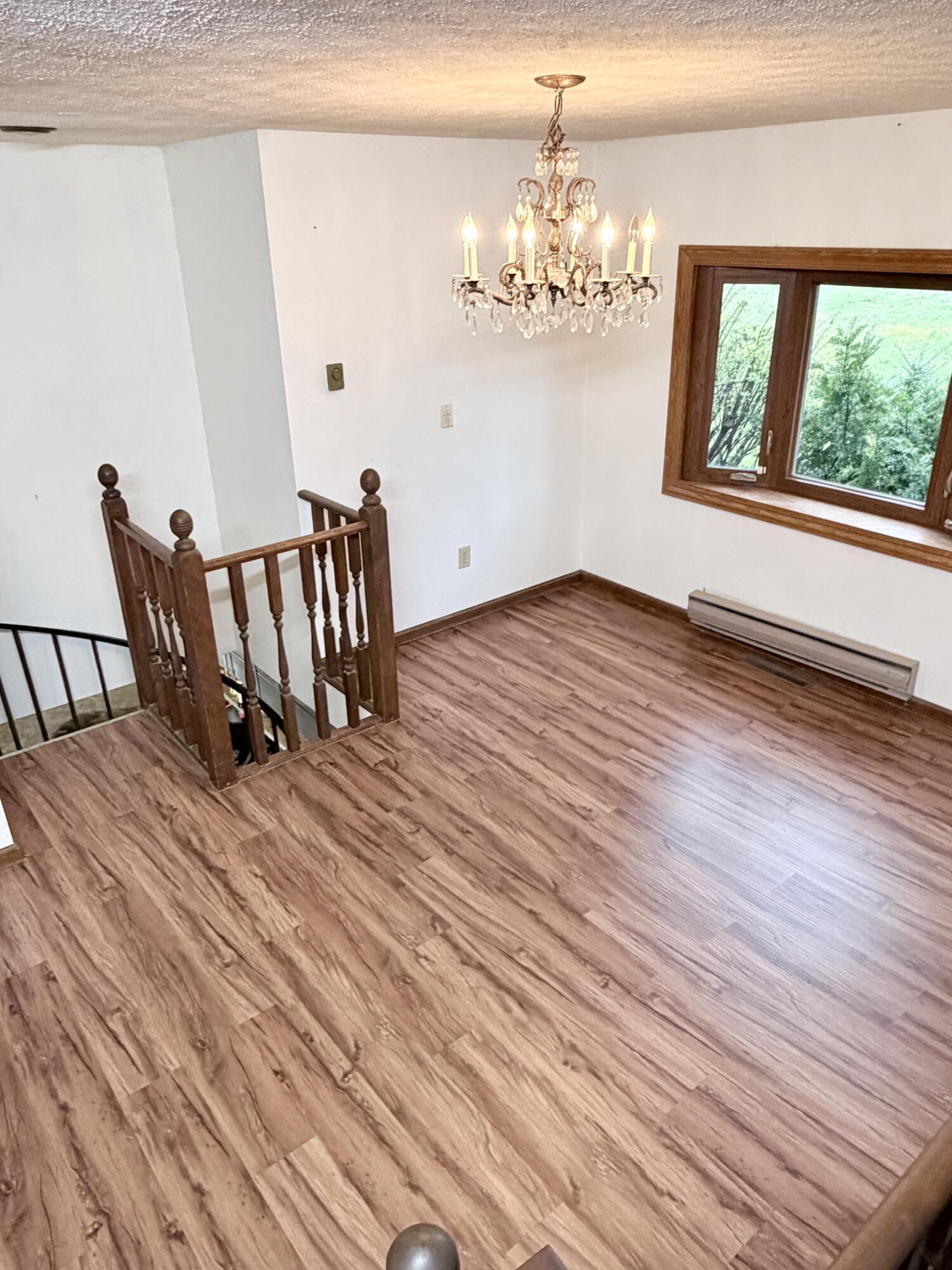 6215 New Carlisle Pike, Springfield, Ohio 45504