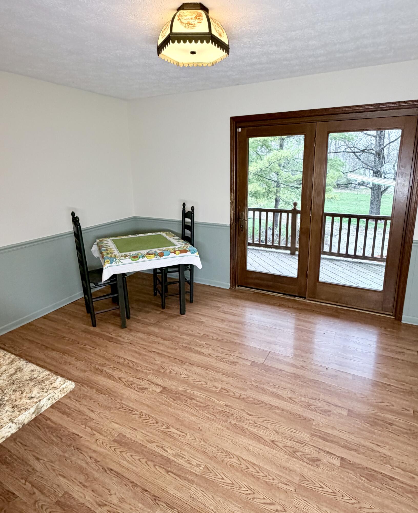 6215 New Carlisle Pike, Springfield, Ohio 45504