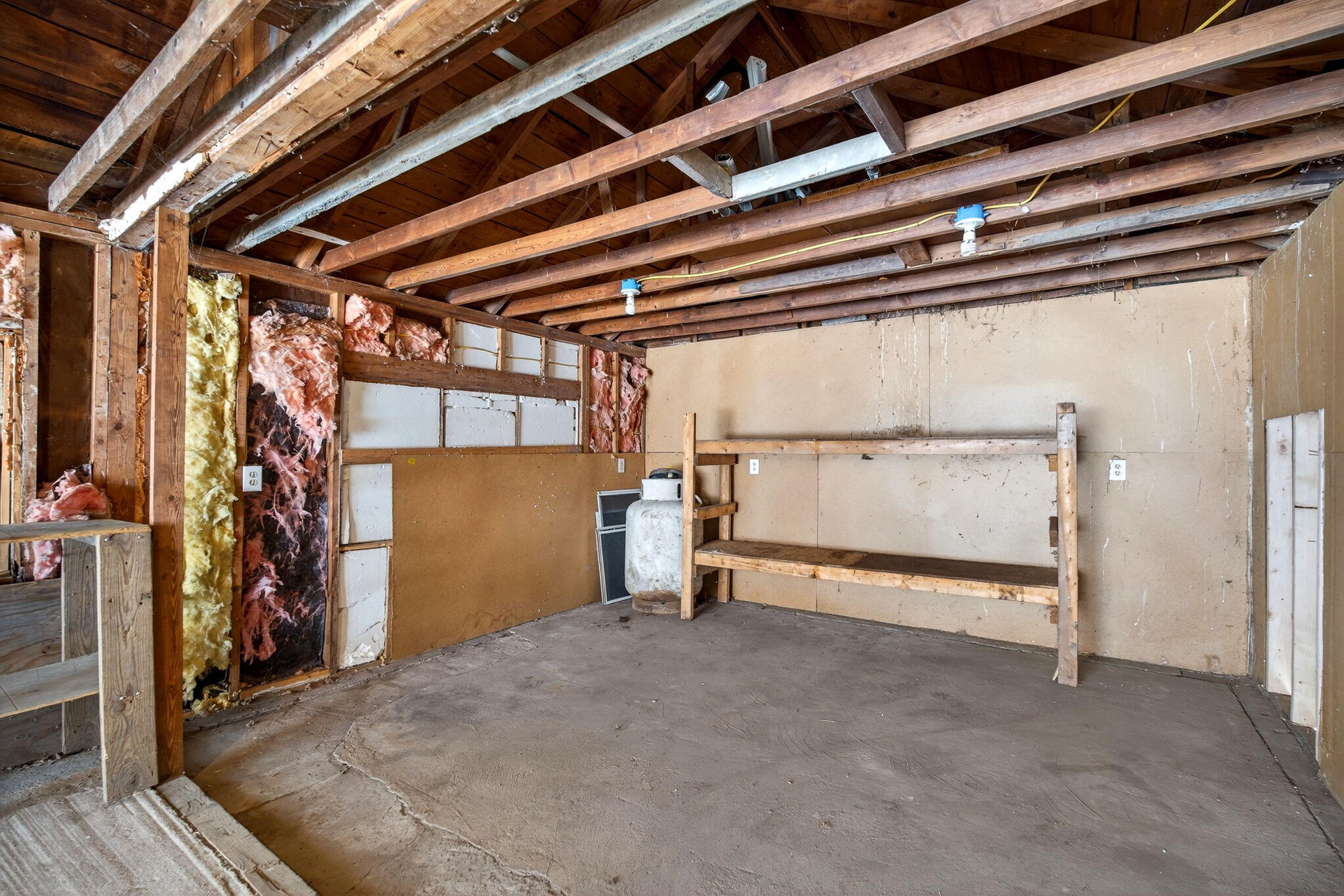 9475 National Road, New Carlisle, Ohio 45344