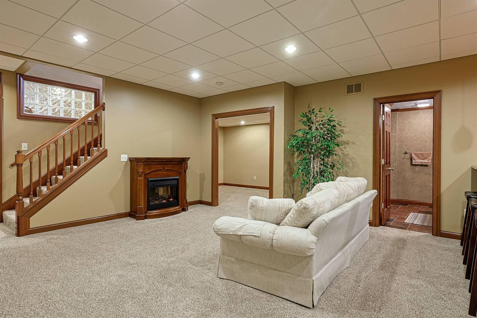 751 Rosecrest Road, Tipp City, Ohio 45371