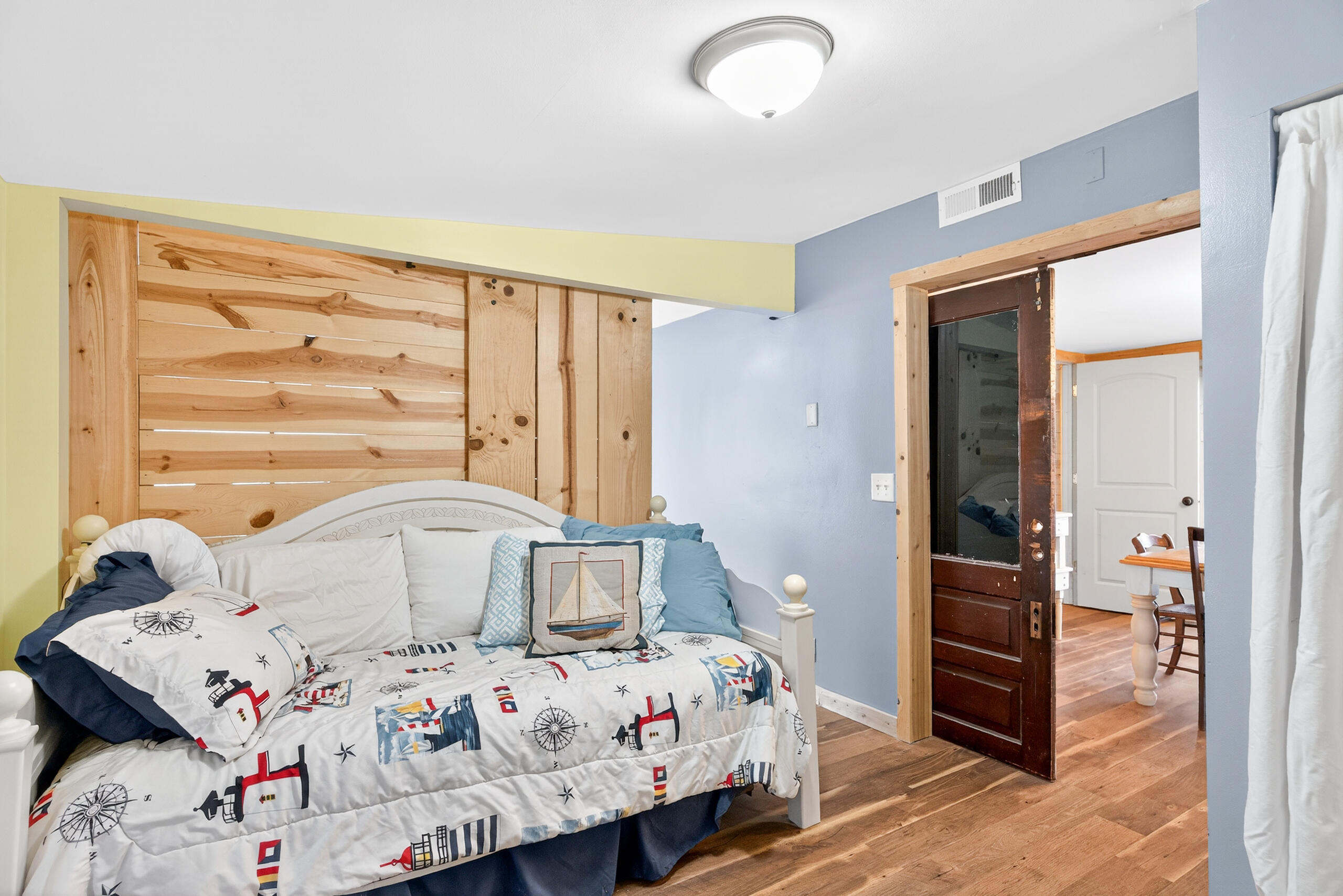 11118 Chickasaw Path, Lakeview, Ohio 43331