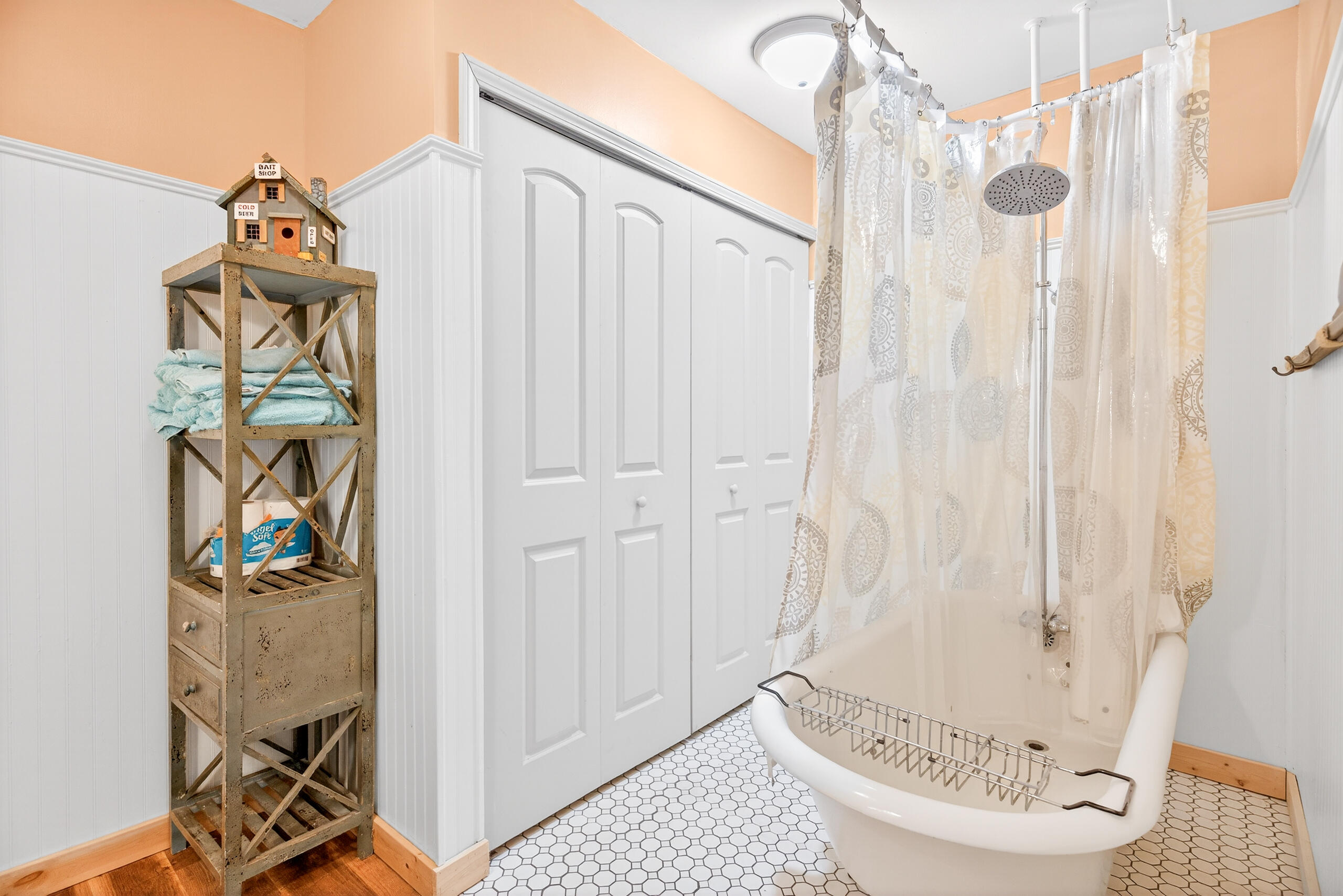 11118 Chickasaw Path, Lakeview, Ohio 43331