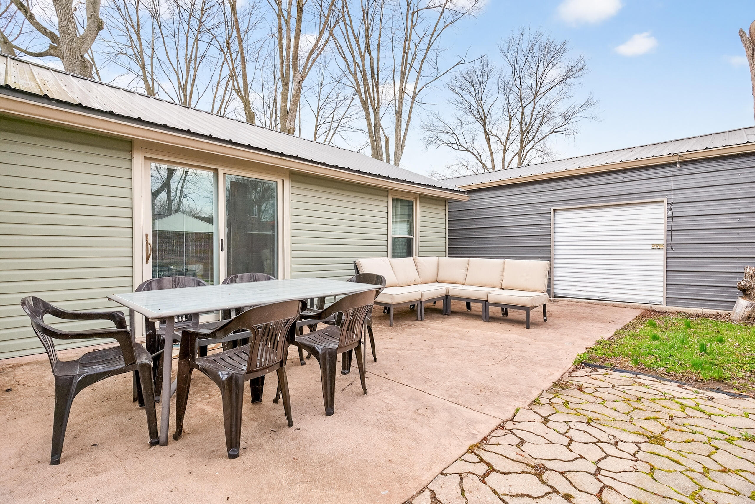 11118 Chickasaw Path, Lakeview, Ohio 43331