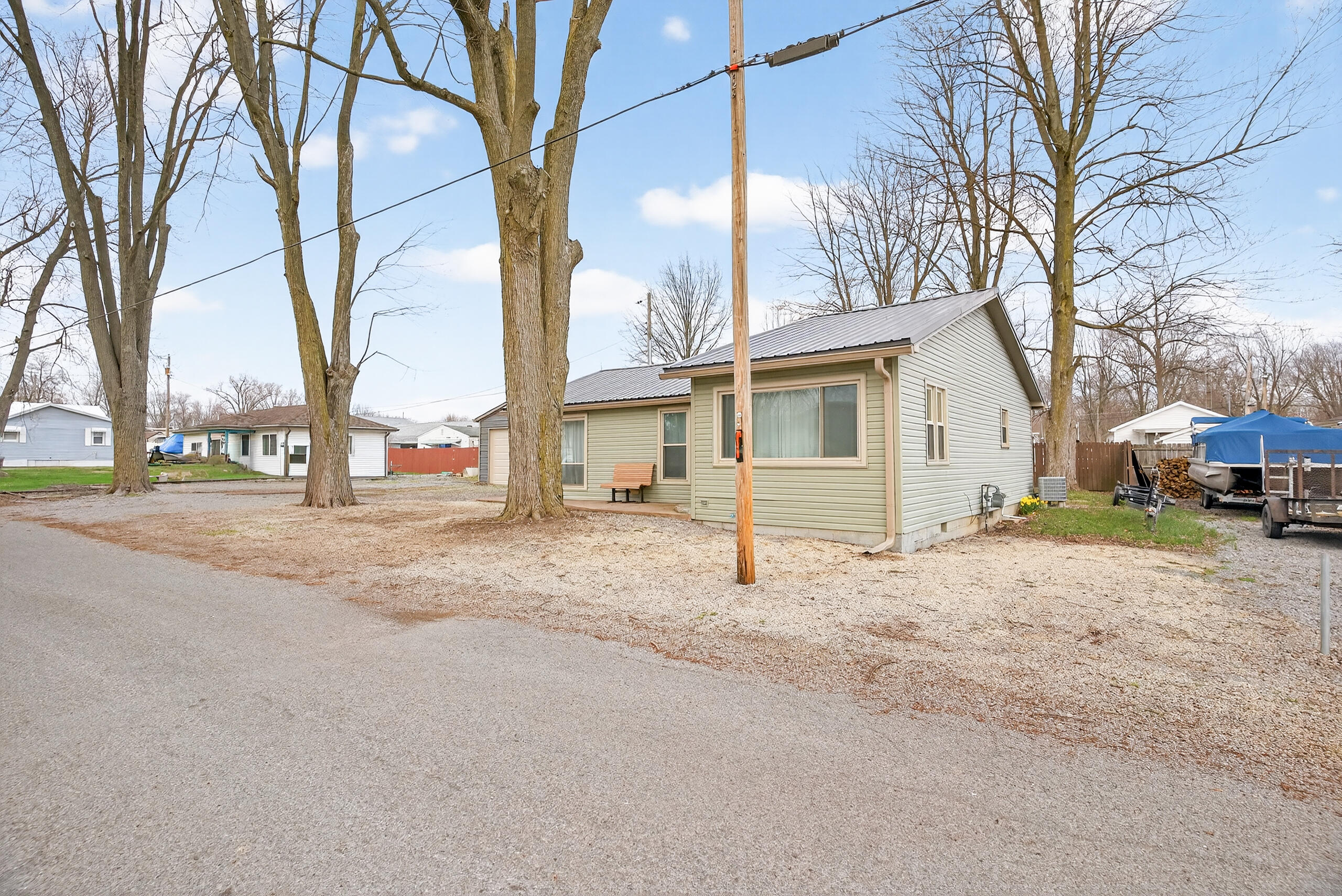 11118 Chickasaw Path, Lakeview, Ohio 43331