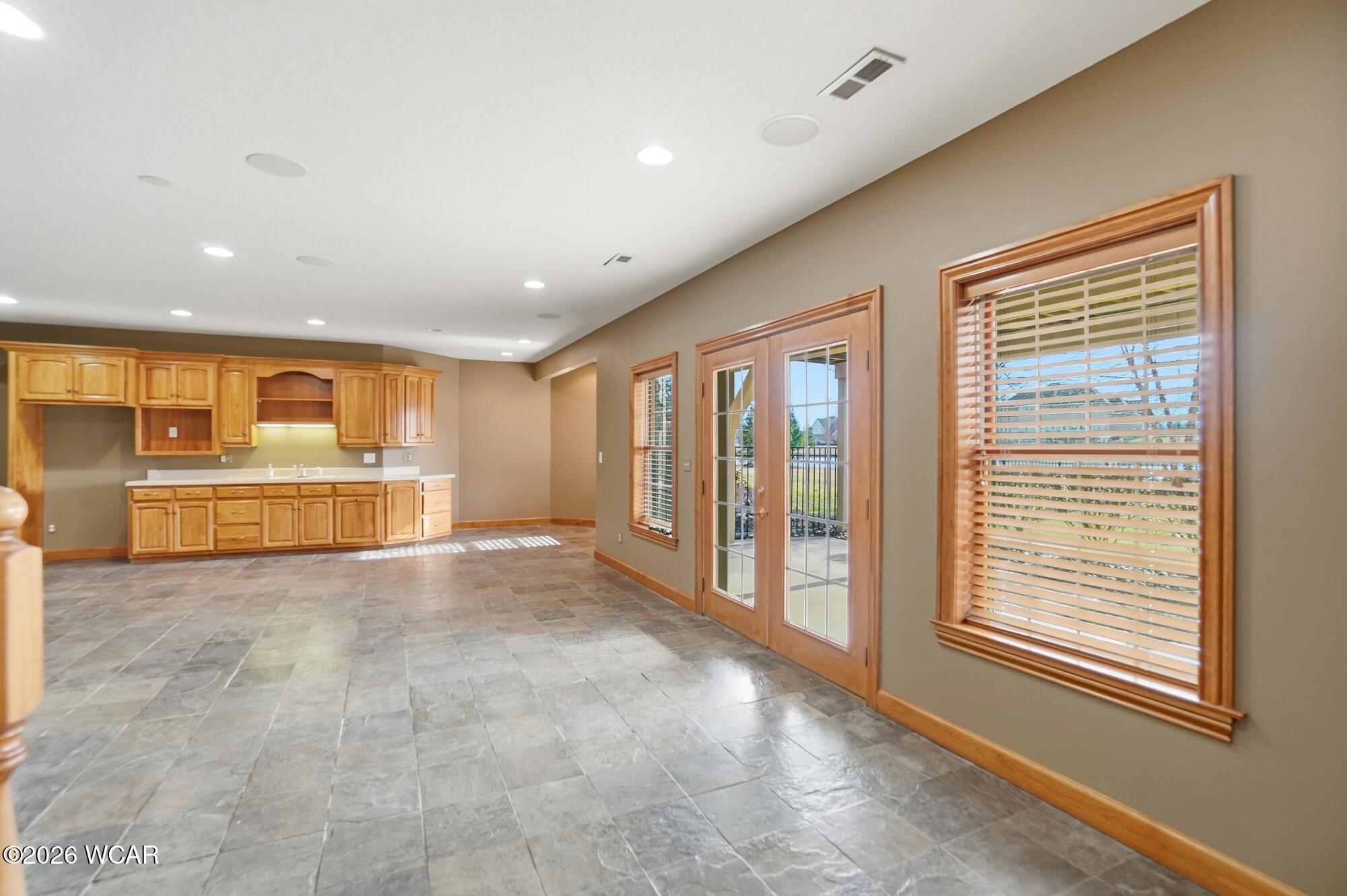 3020 Lakeshore Drive, Lima, Ohio