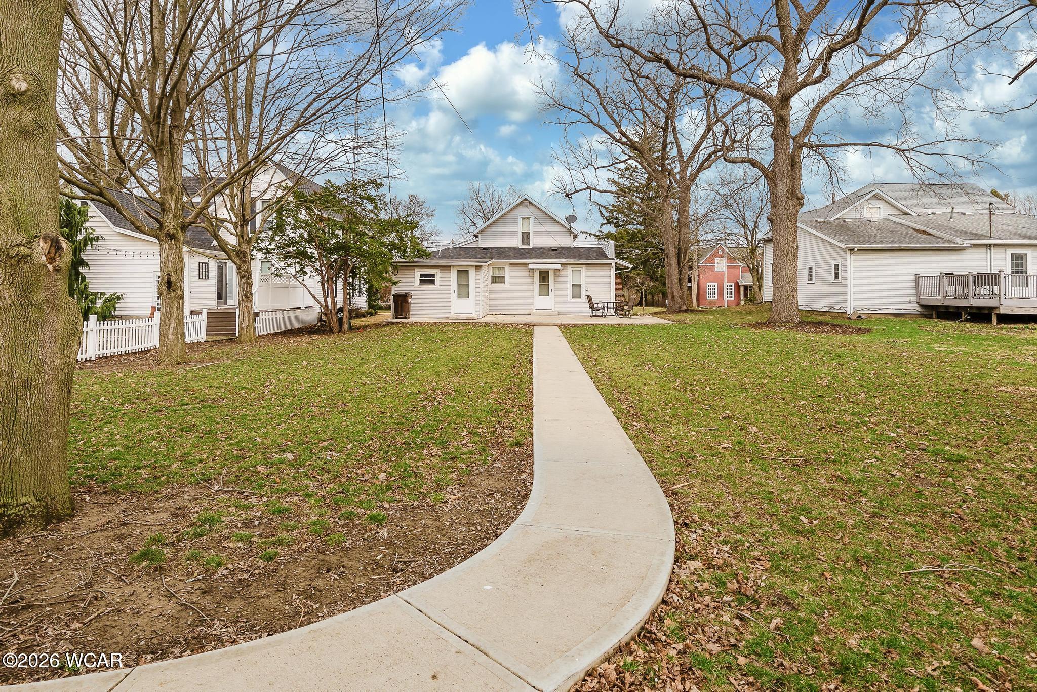 151 Lawn Avenue, Bluffton, Ohio