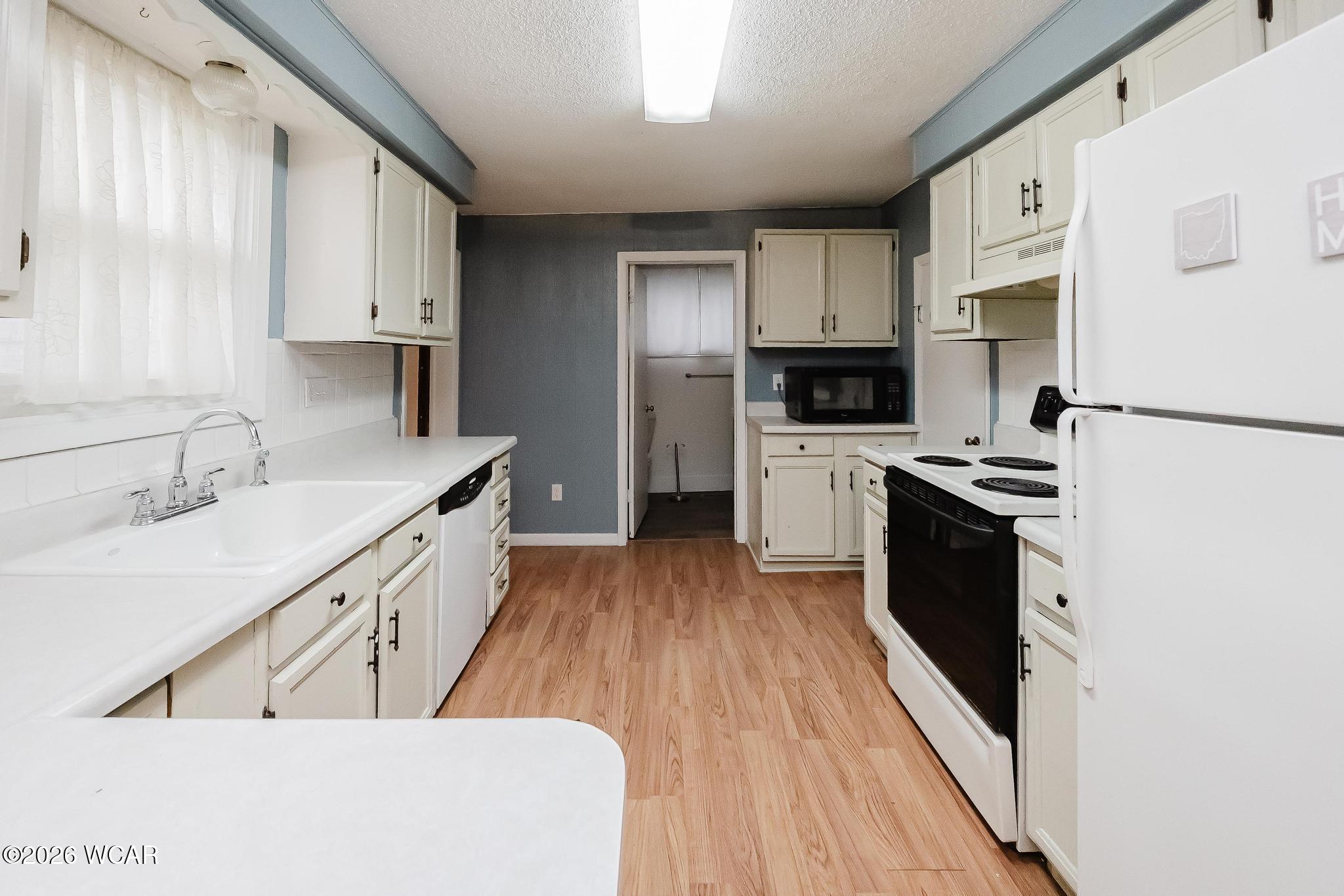 151 Lawn Avenue, Bluffton, Ohio