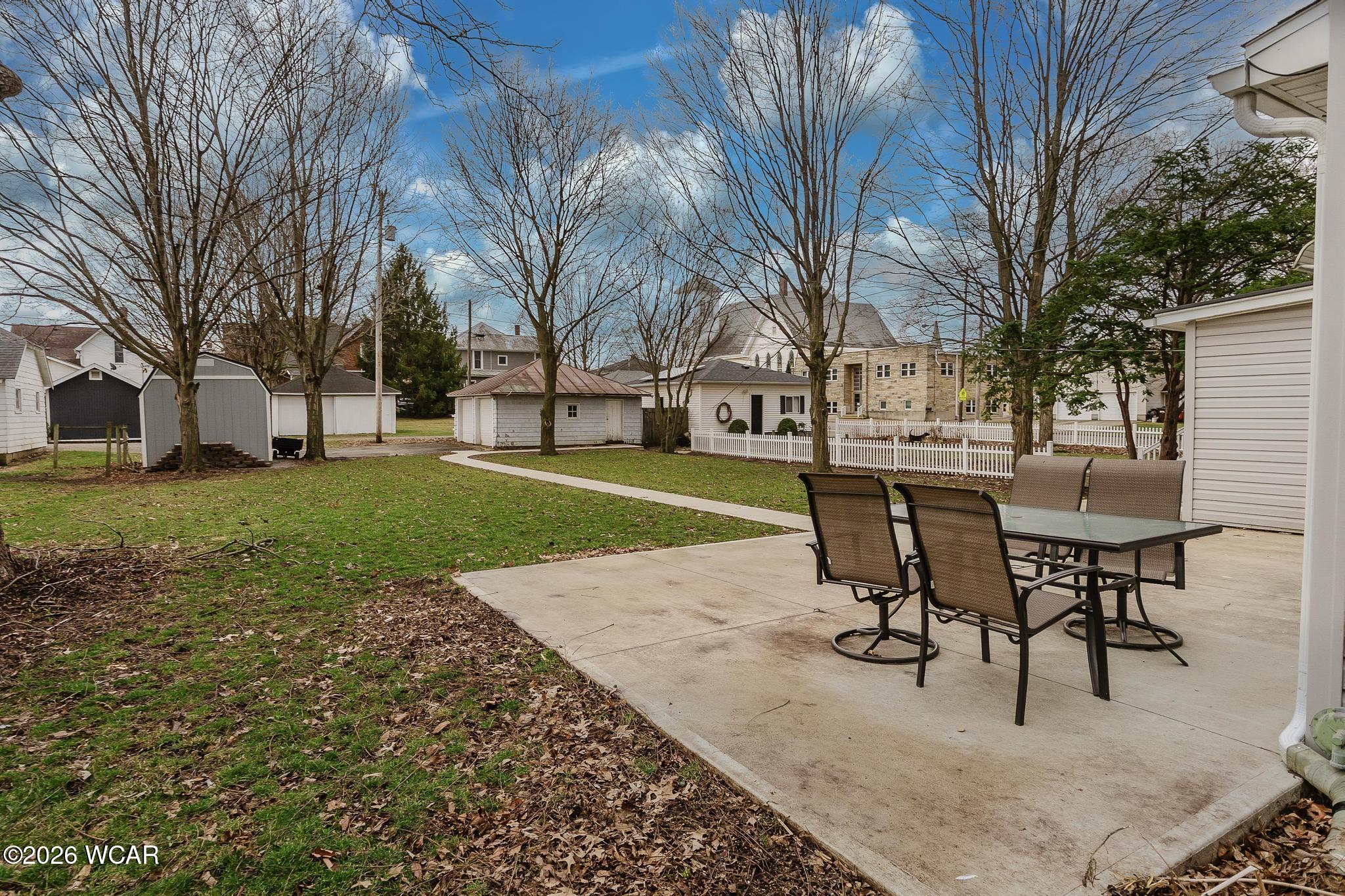 151 Lawn Avenue, Bluffton, Ohio