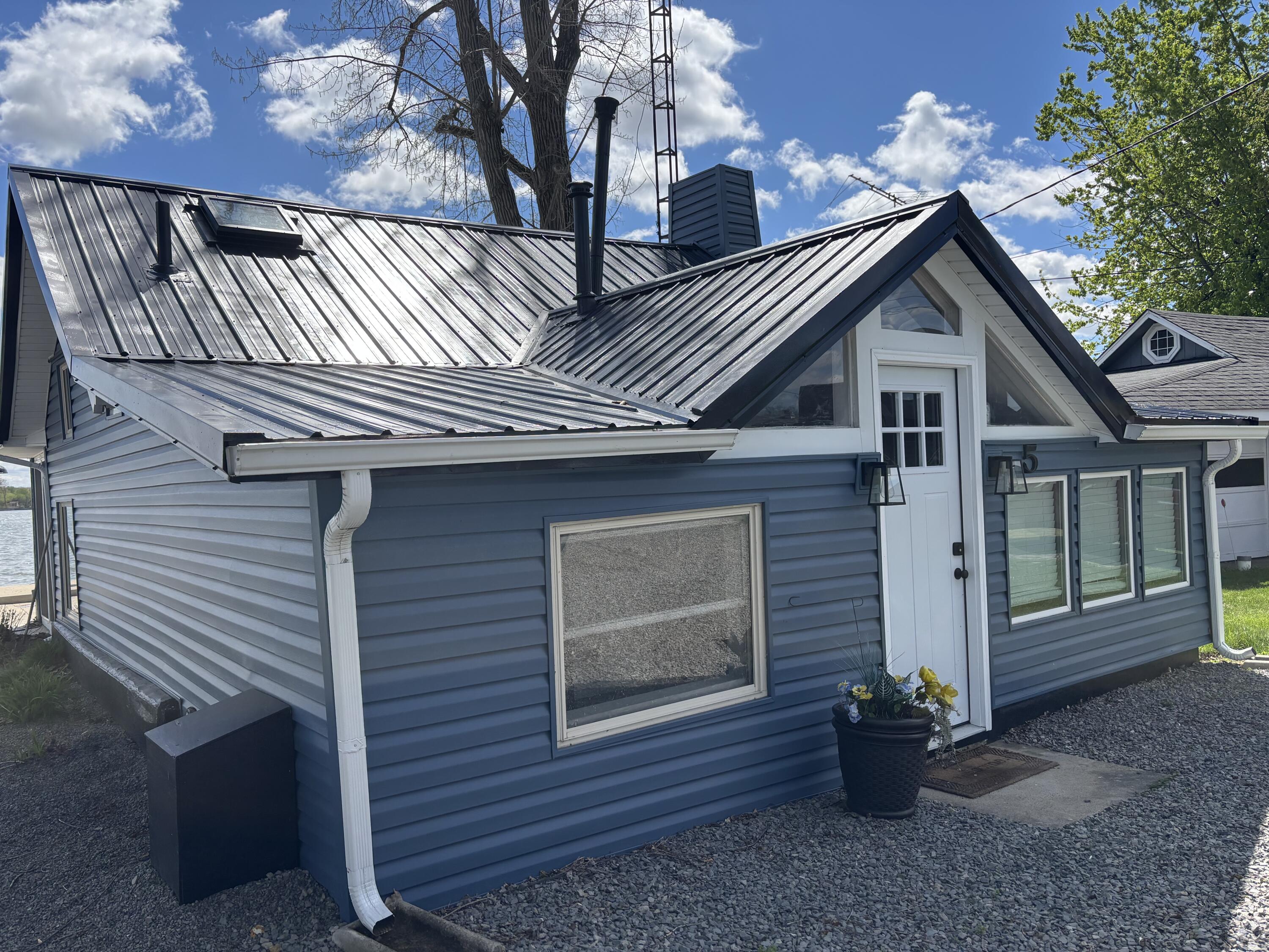 5 Private Drive, Russells Point, Ohio 43348