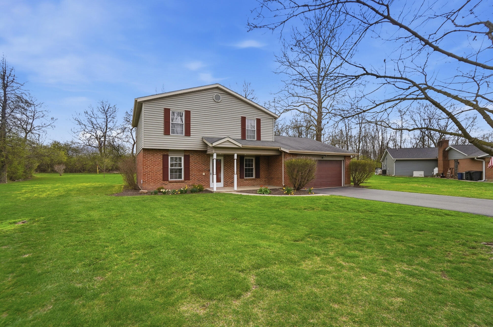 2255 Woodstock Court, Troy, Ohio 45373