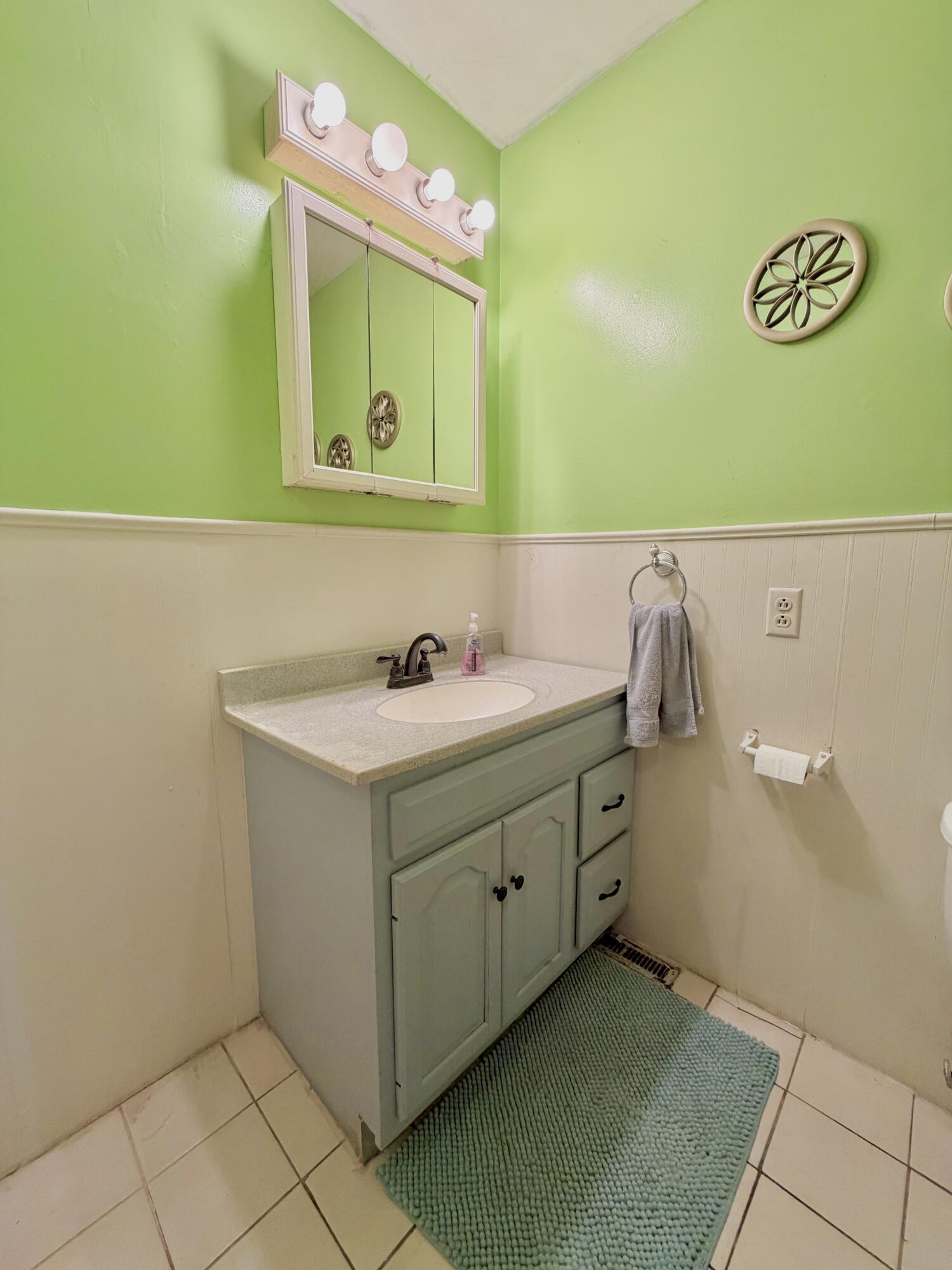 712 Taylor Avenue, Lima, Ohio 45801